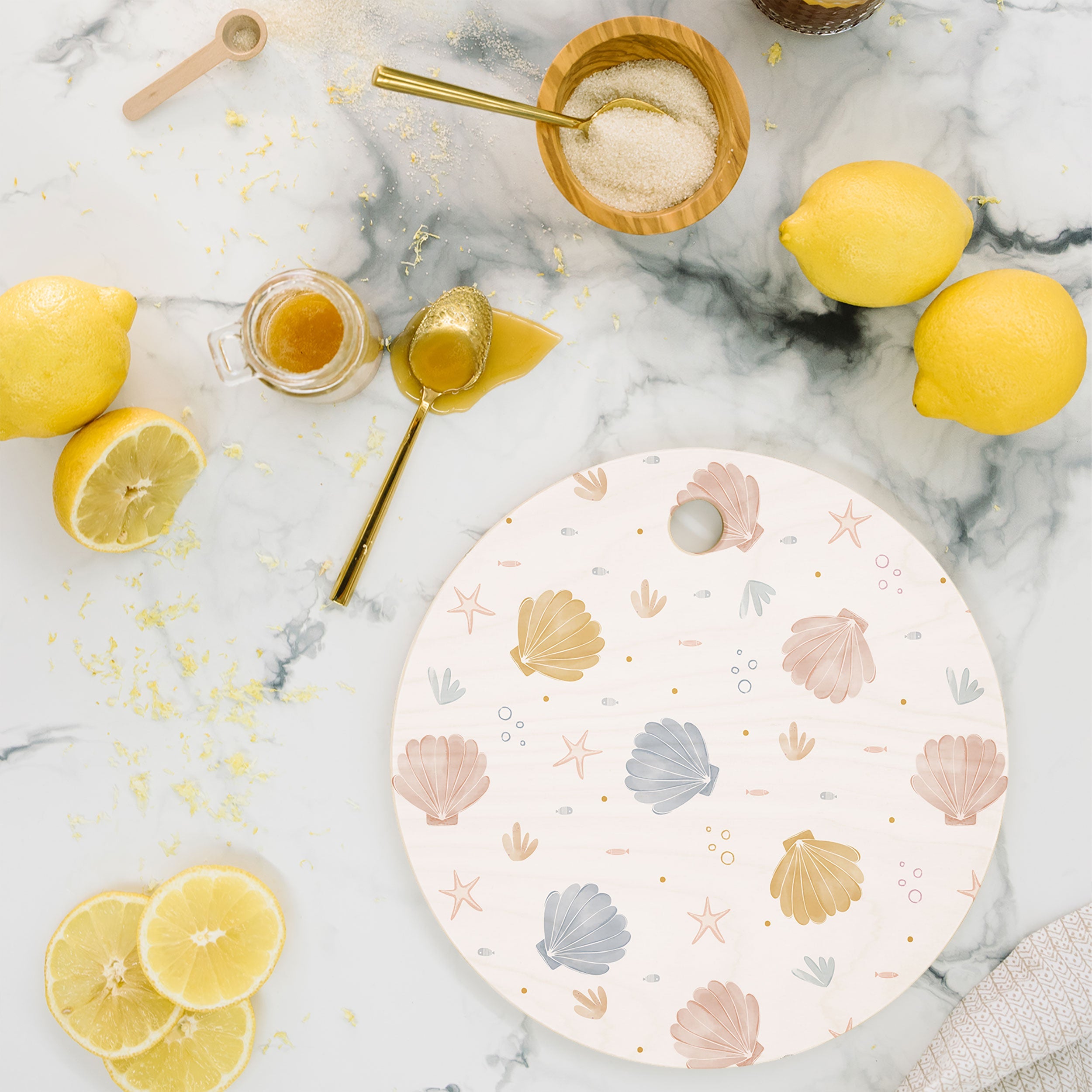 Menina Lisboa Shells and Starfish Cutting Board Round