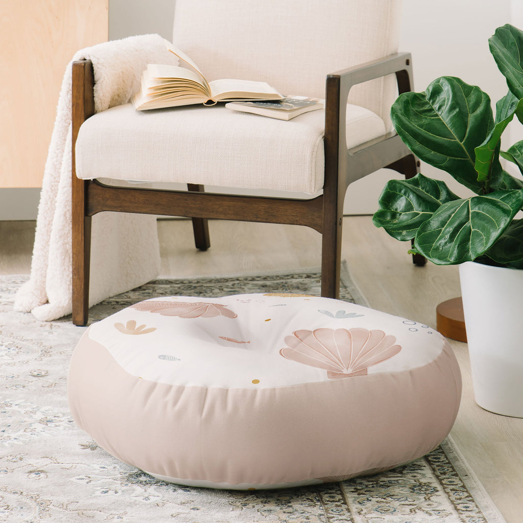 Menina Lisboa Shells and Starfish Floor Pillow Round