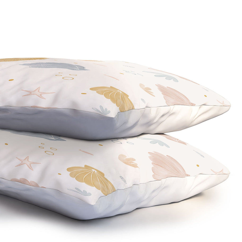 Menina Lisboa Shells and Starfish Pillow Shams