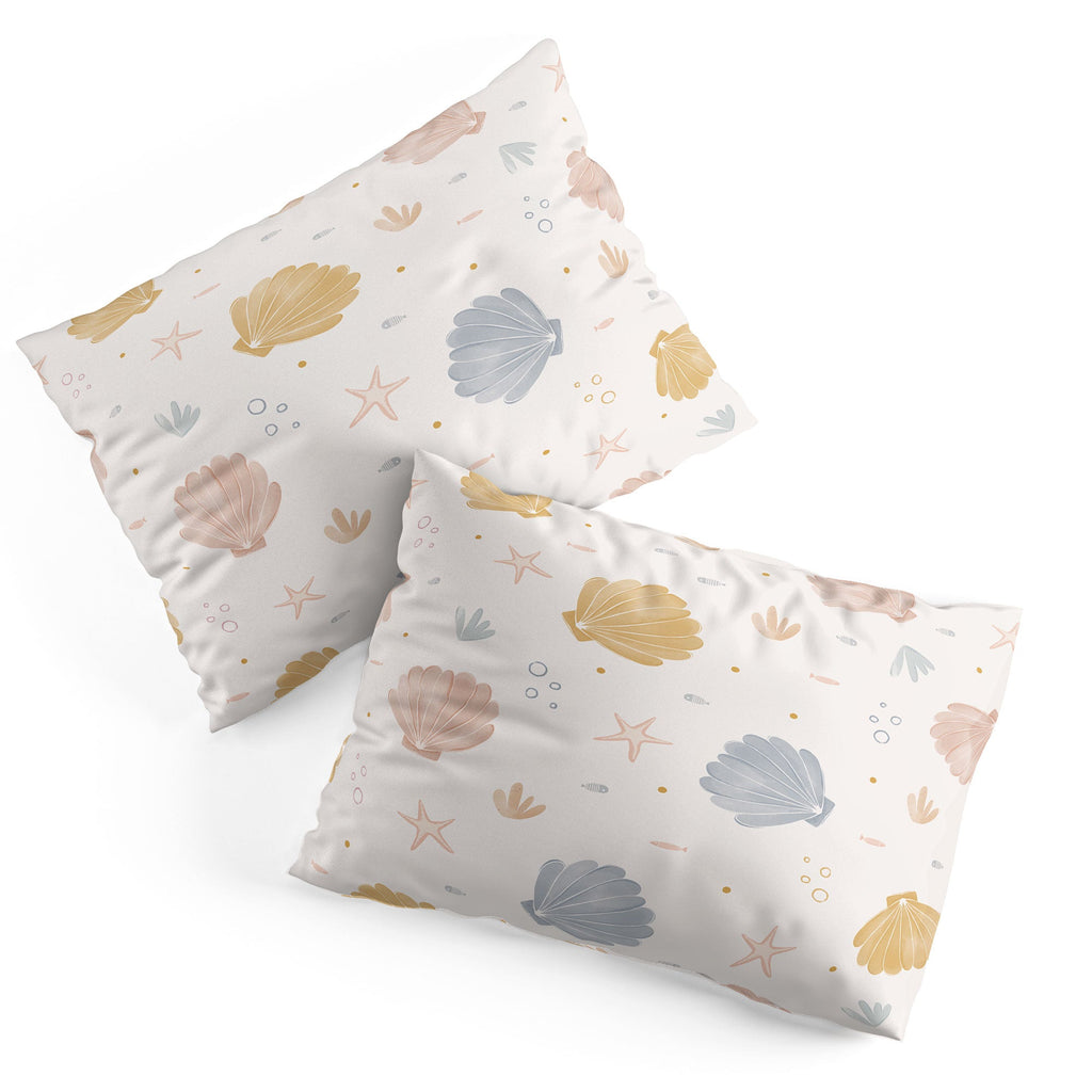Menina Lisboa Shells and Starfish Pillow Shams