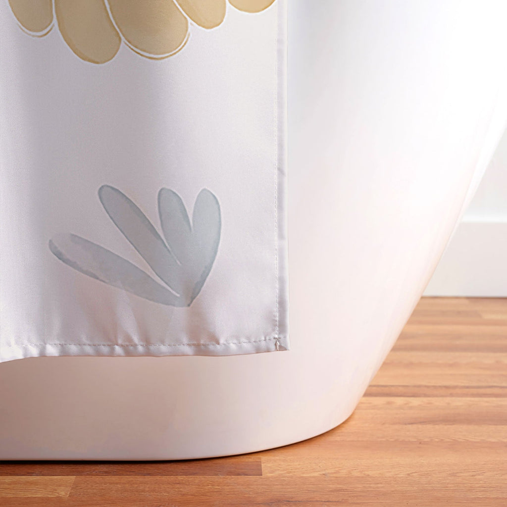 Menina Lisboa Shells and Starfish Shower Curtain