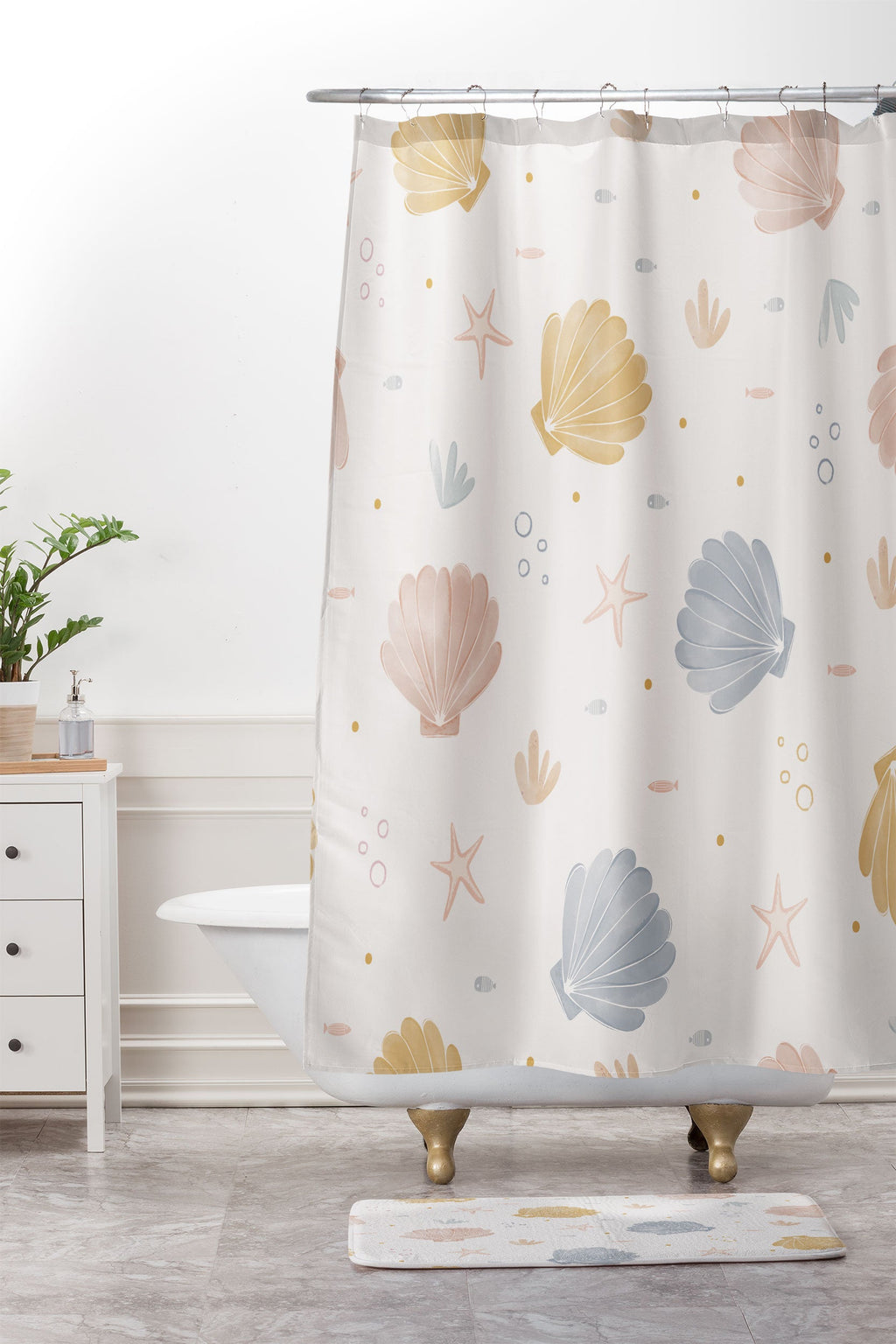 Menina Lisboa Shells and Starfish Memory Foam Bath Mat