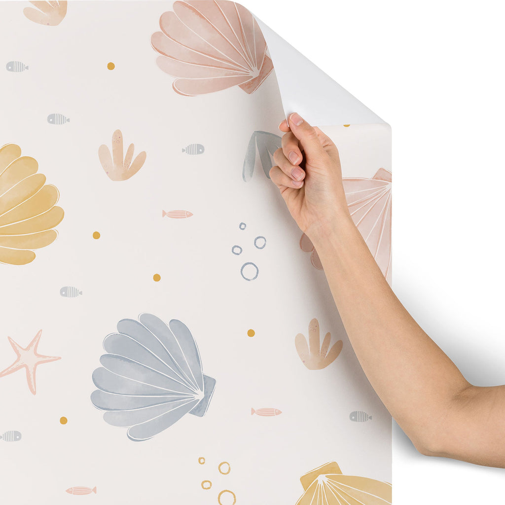 Menina Lisboa Shells and Starfish Wallpaper
