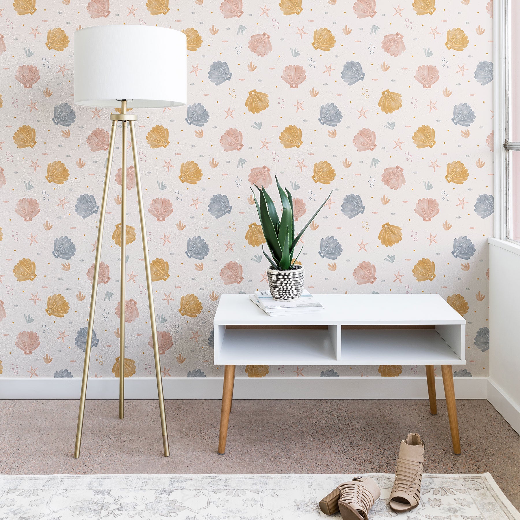 Menina Lisboa Shells and Starfish Wallpaper