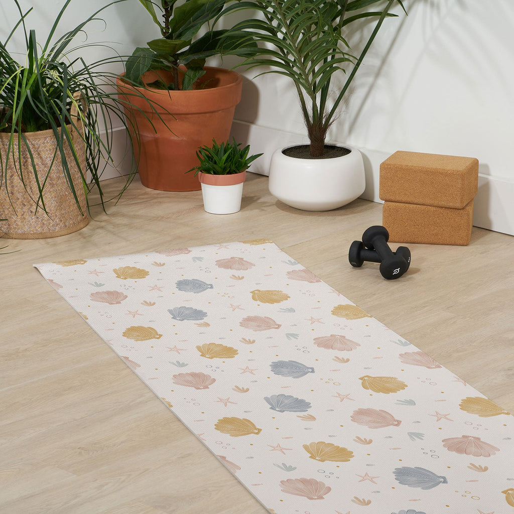 Menina Lisboa Shells and Starfish Yoga Mat