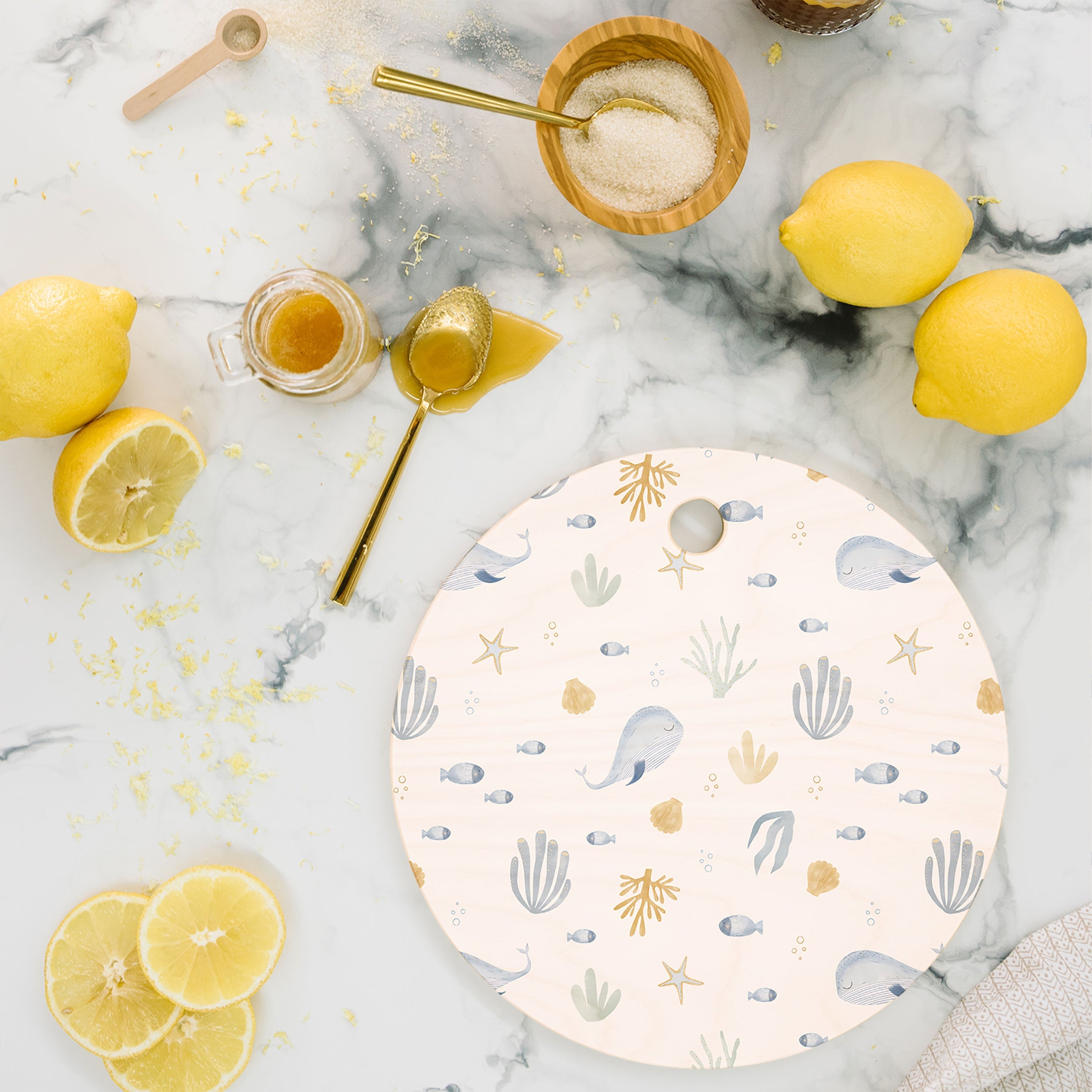 Menina Lisboa Under the Deep Sea Cutting Board Round