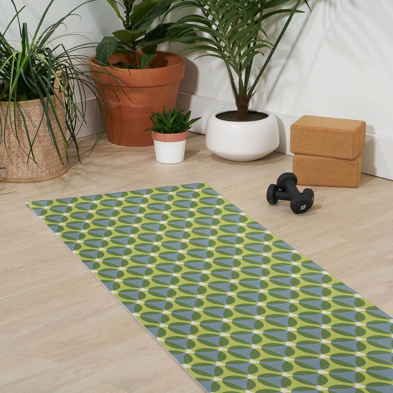 Marta Barragan Camarasa Stylish Retro Circle Yoga Mat