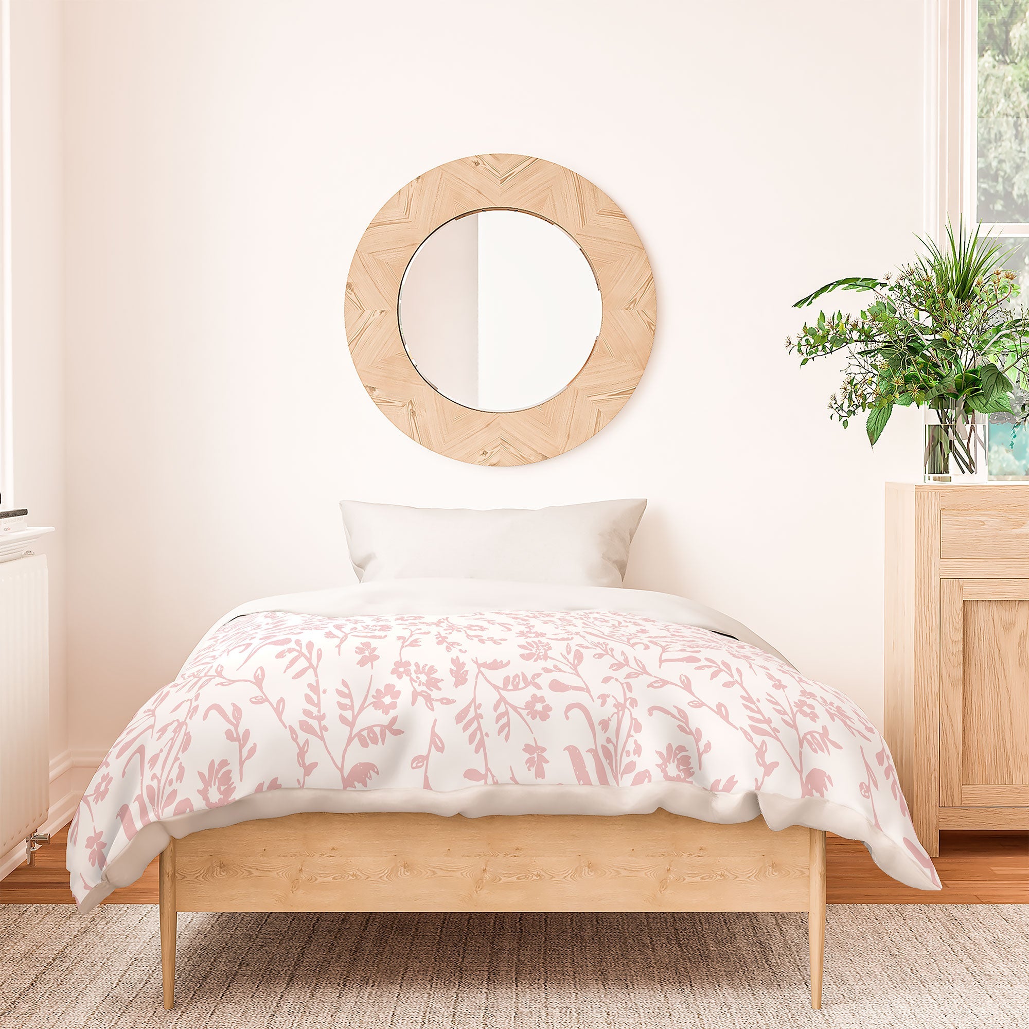 Mieken Petra Designs ditsytoilefloral pink Duvet Cover