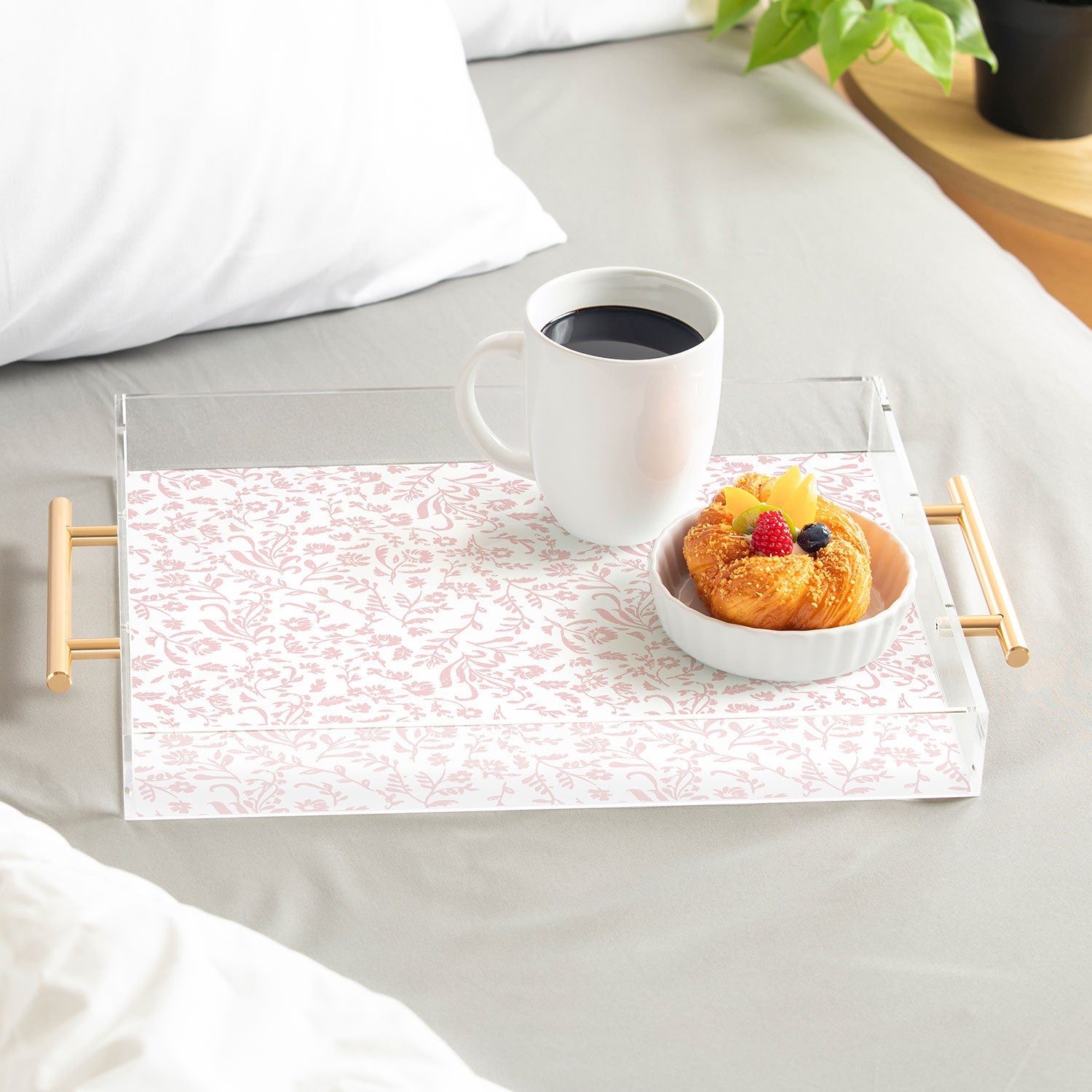 Mieken Petra Designs ditsytoilefloral pink Acrylic Tray