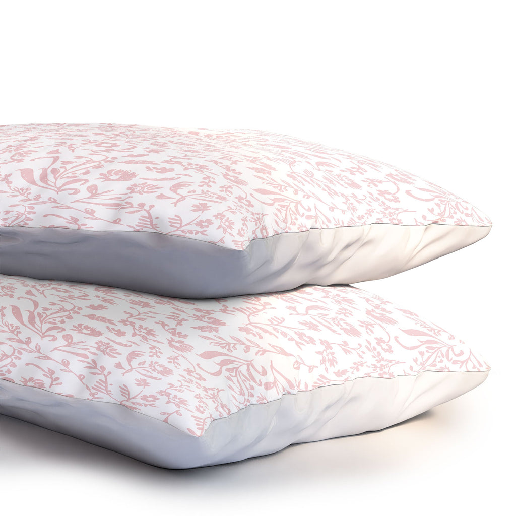 Mieken Petra Designs ditsytoilefloral pink Pillow Shams