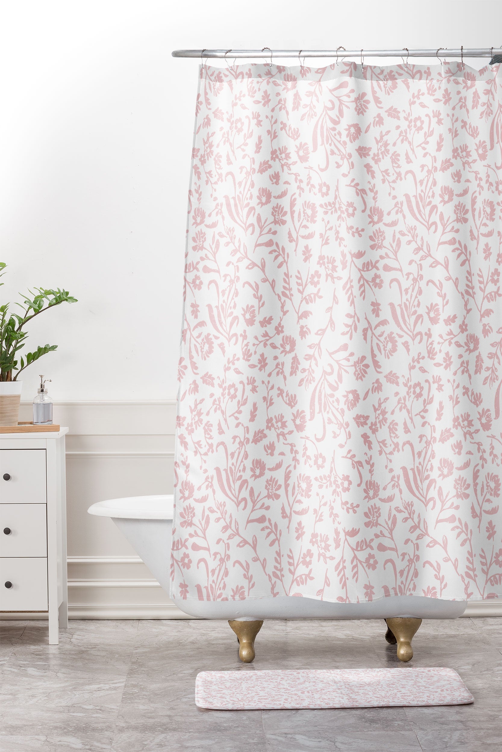 Mieken Petra Designs ditsytoilefloral pink Memory Foam Bath Mat