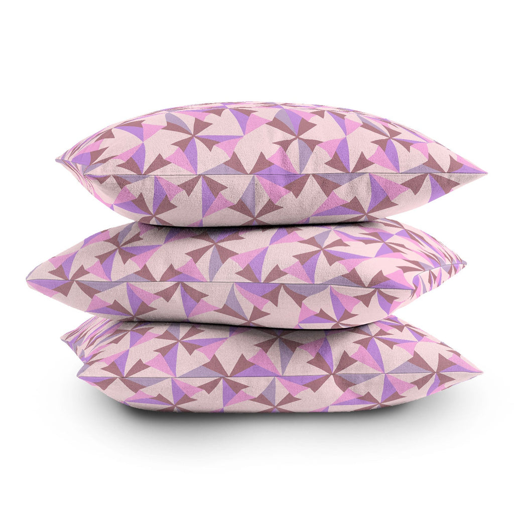 Mirimo Bosa Rosado Outdoor Throw Pillow
