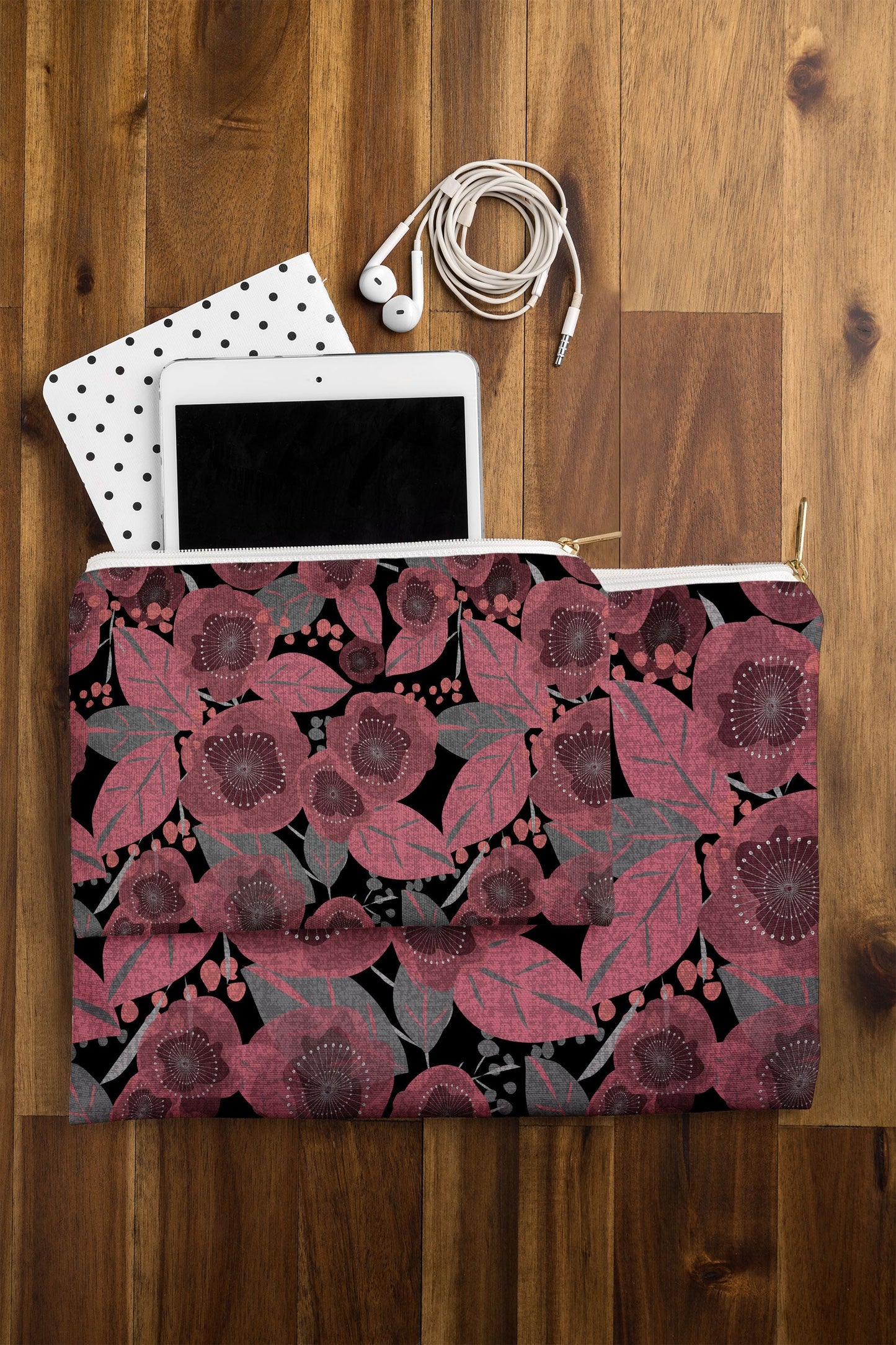 Mirimo Dark Red Romance Pouch