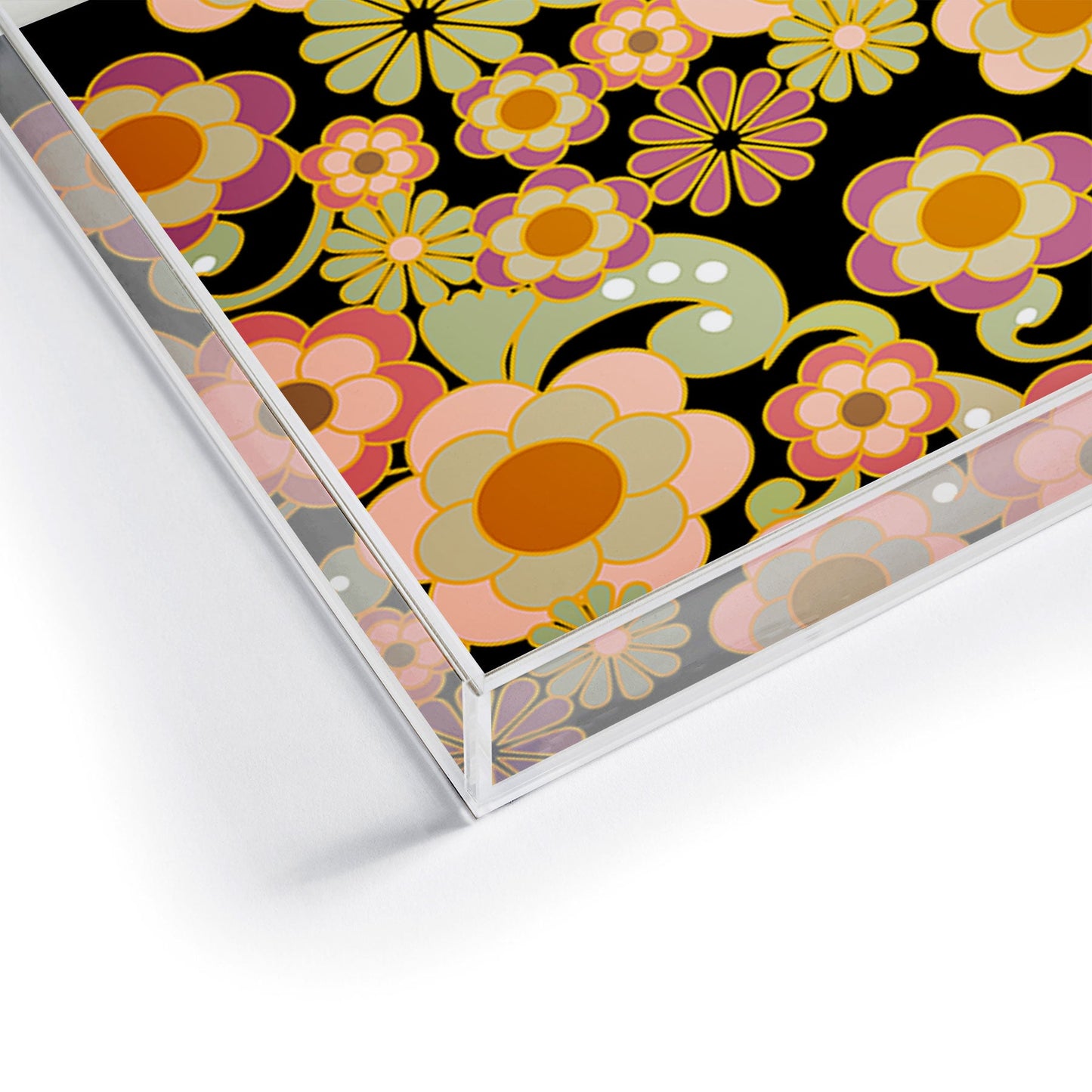 Mirimo Nostalgic 70s in Black Acrylic Tray