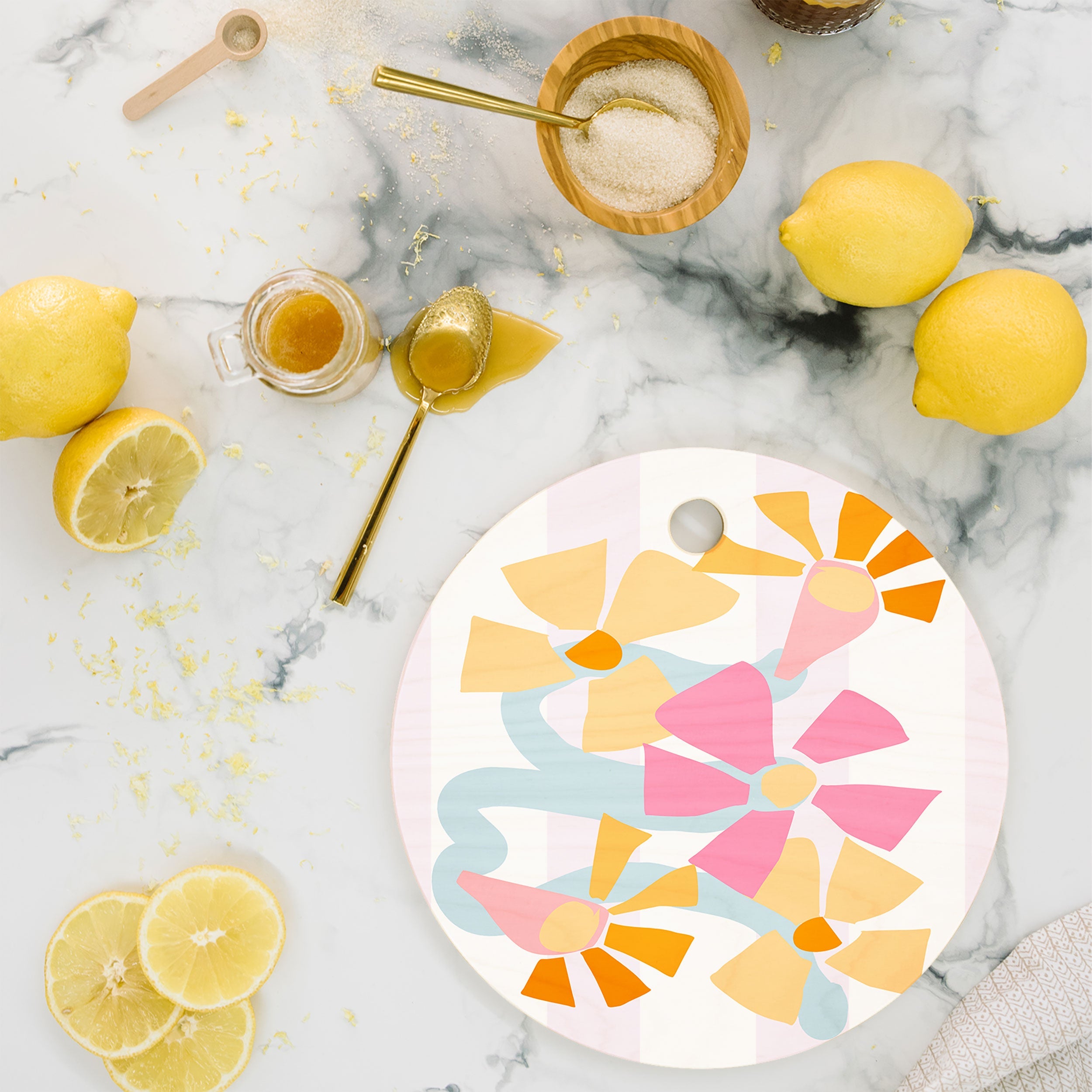 Mirimo Pastel Bunch Cutting Board Round