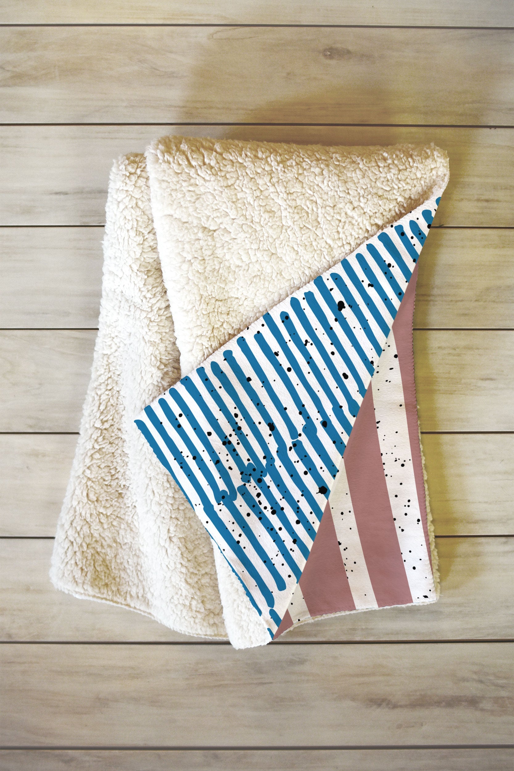 Mirimo Shore Mood Fleece Throw Blanket