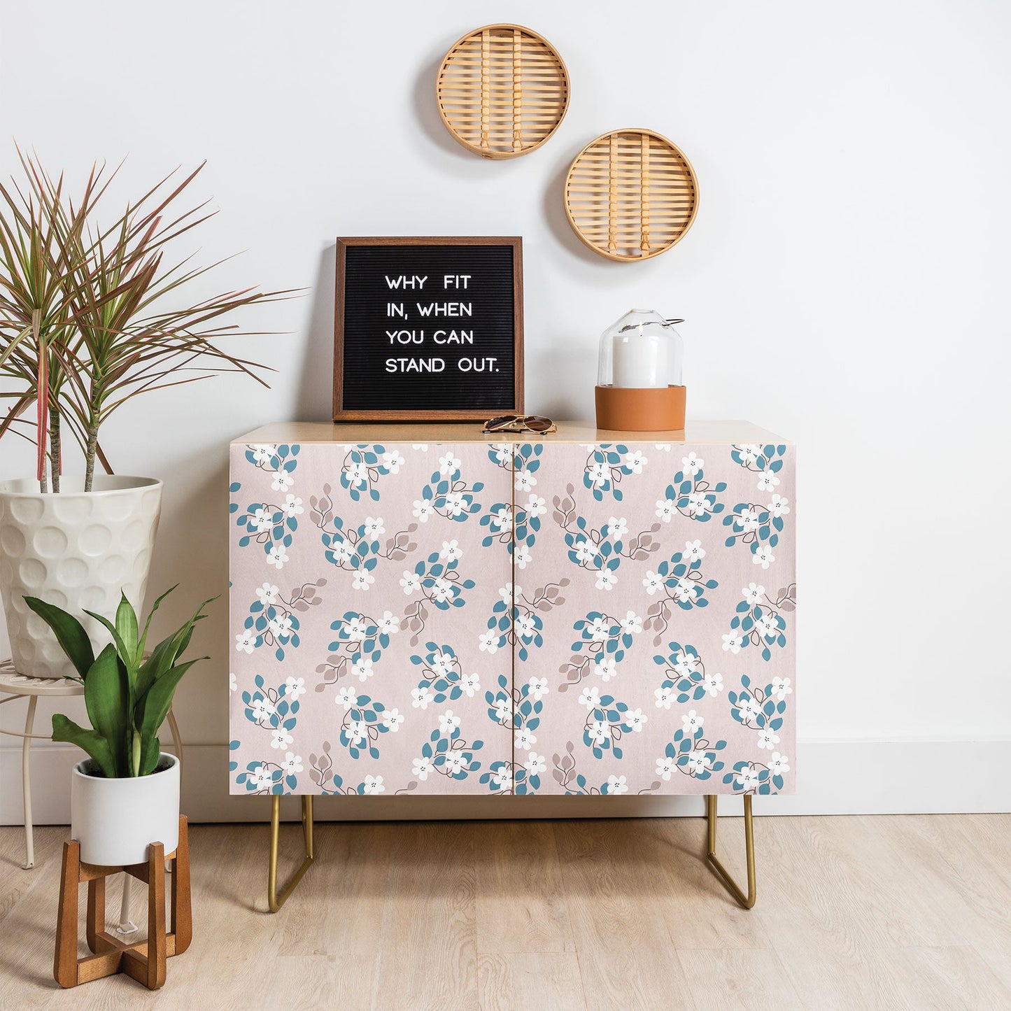 Mirimo Tiny White Flowers Credenza