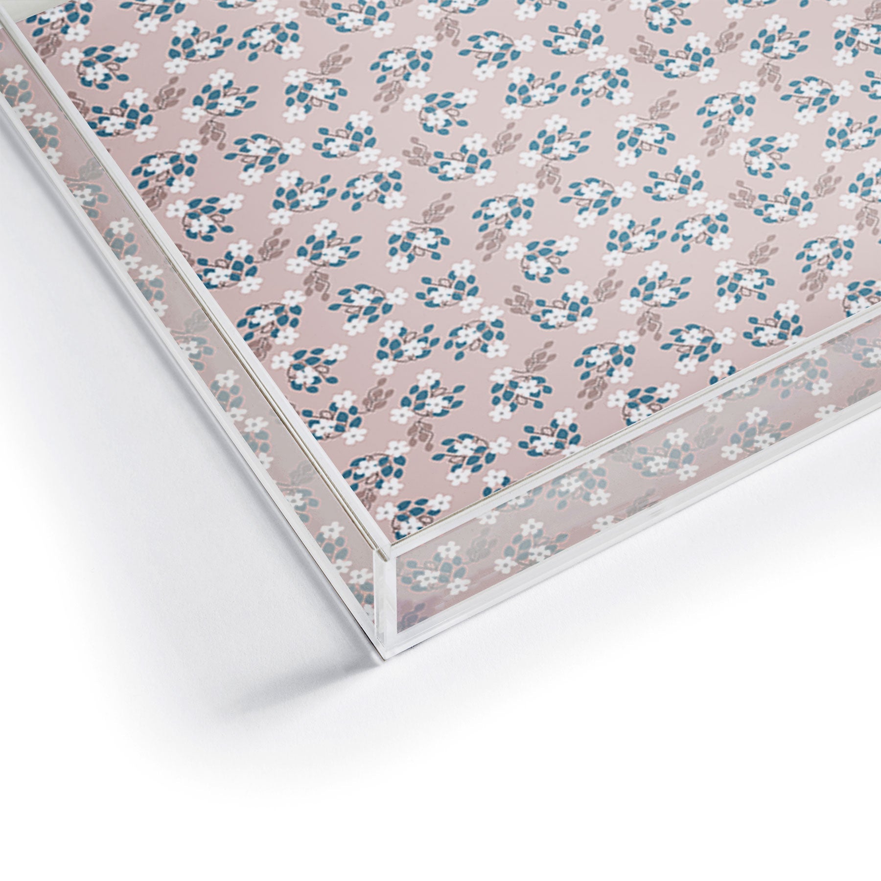 Mirimo Tiny White Flowers Acrylic Tray
