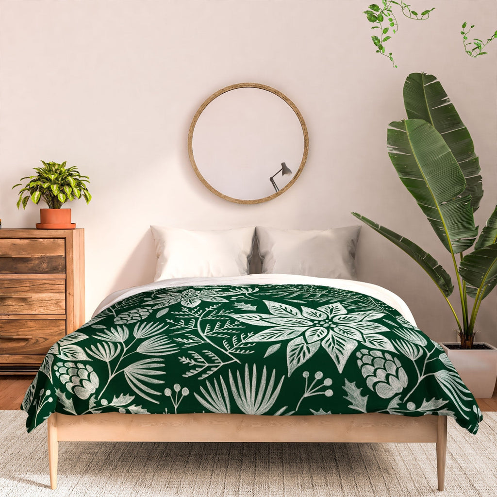 Pimlada Phuapradit Christmas Poinsettia Comforter