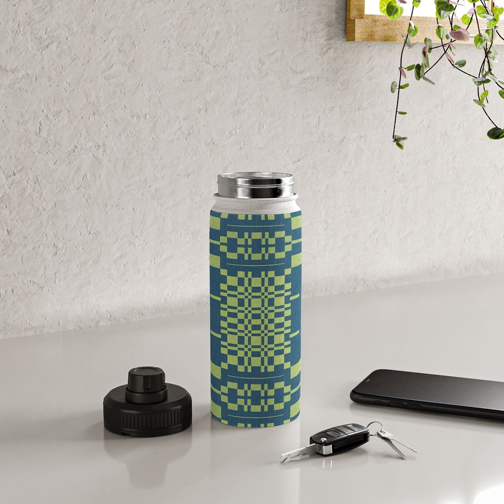 Marta Barragan Camarasa Nostalgic Grid Design Water Bottle