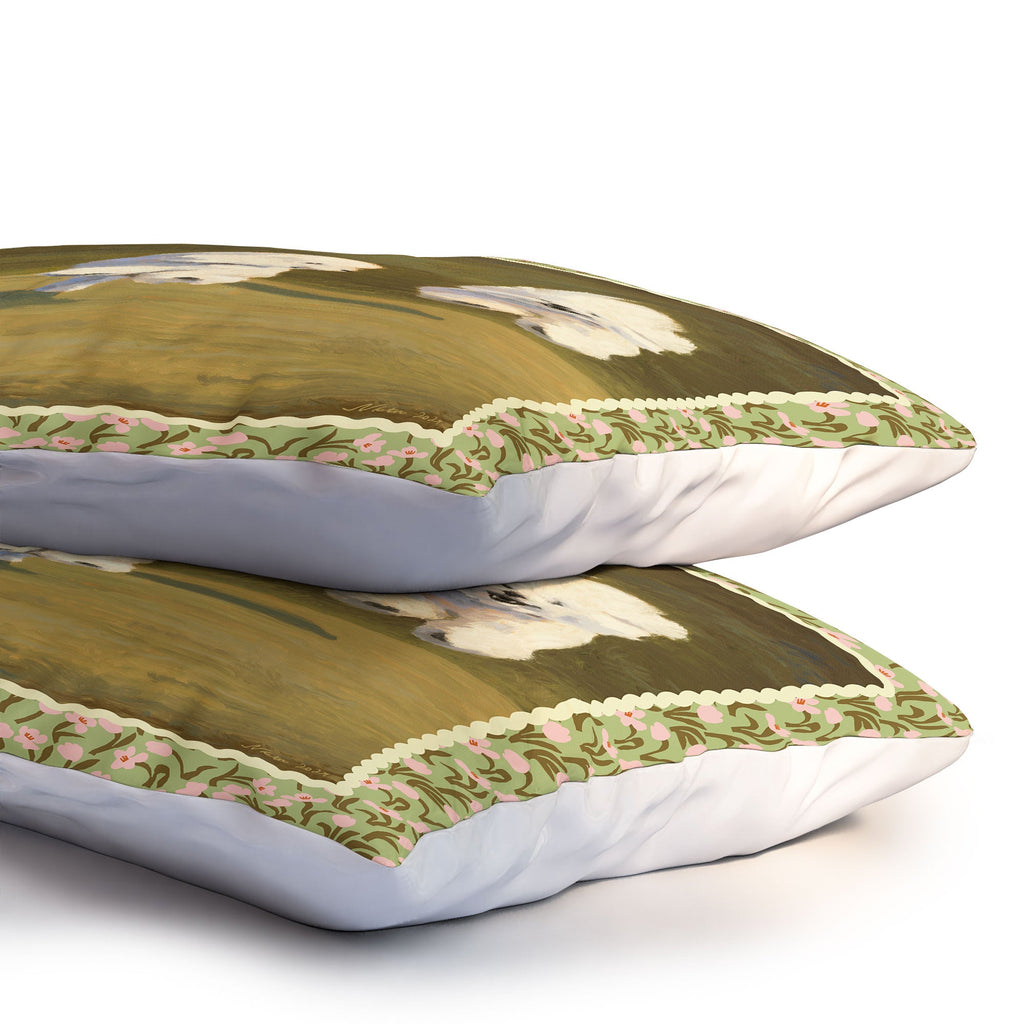 NKTN Three Dogs Running Pillow Shams