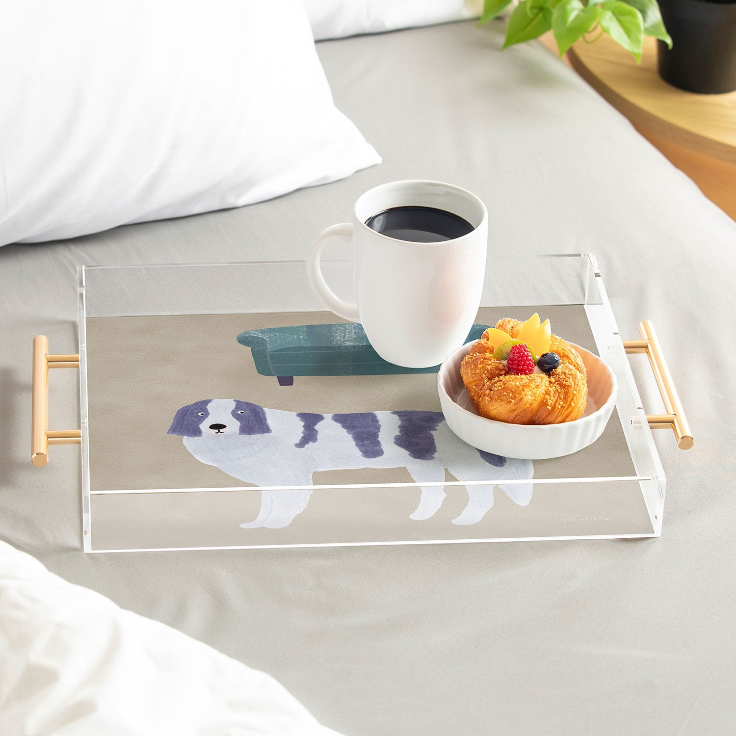 norarikka Dog and a Sofa Purple and Beige Acrylic Tray
