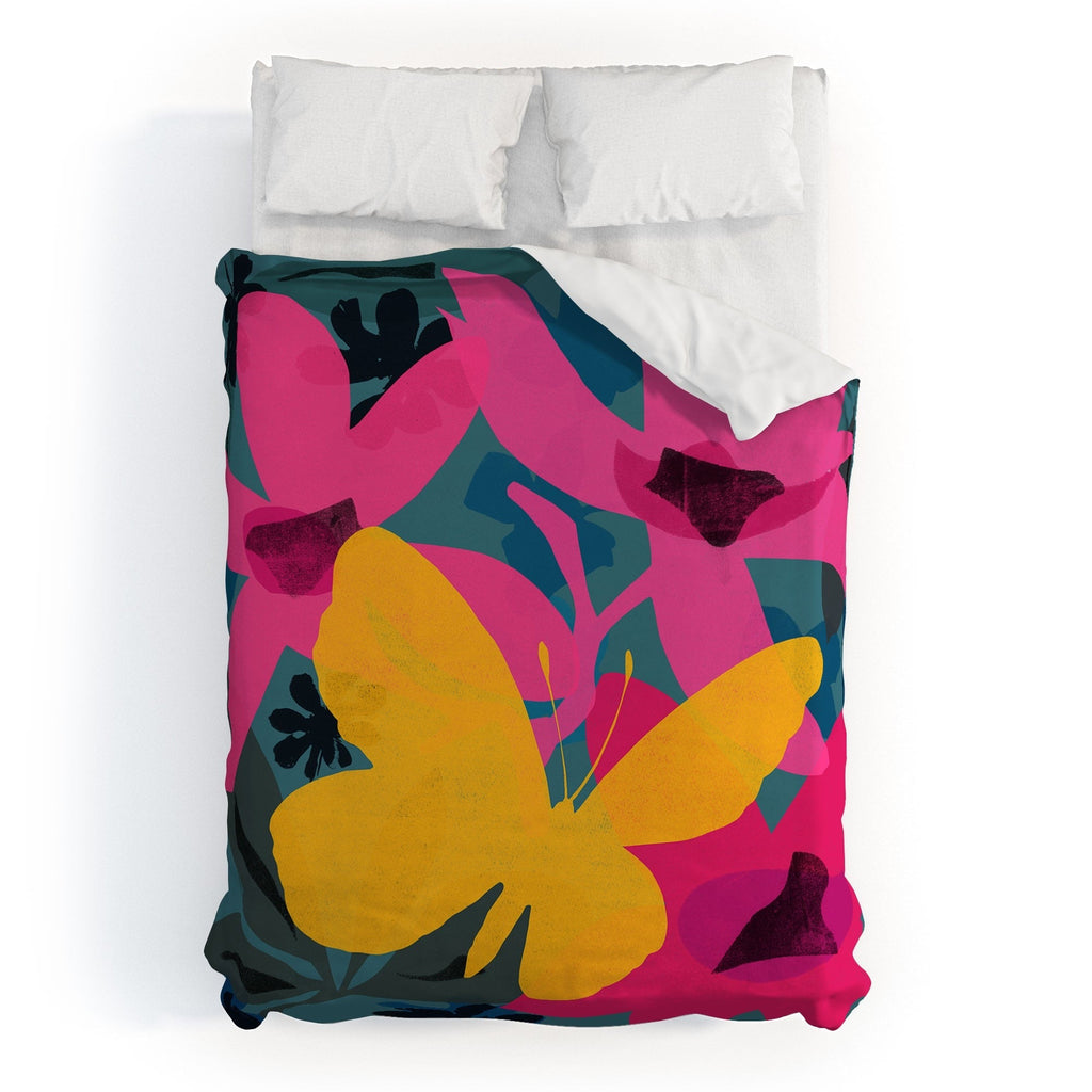 Garima Dhawan wild 1 Duvet Cover