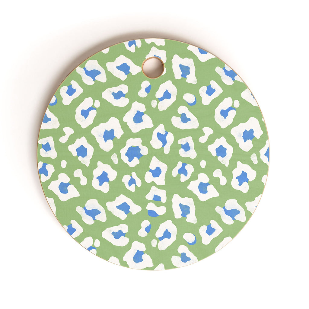 Avenie BR Cheetah Print Cutting Board Round