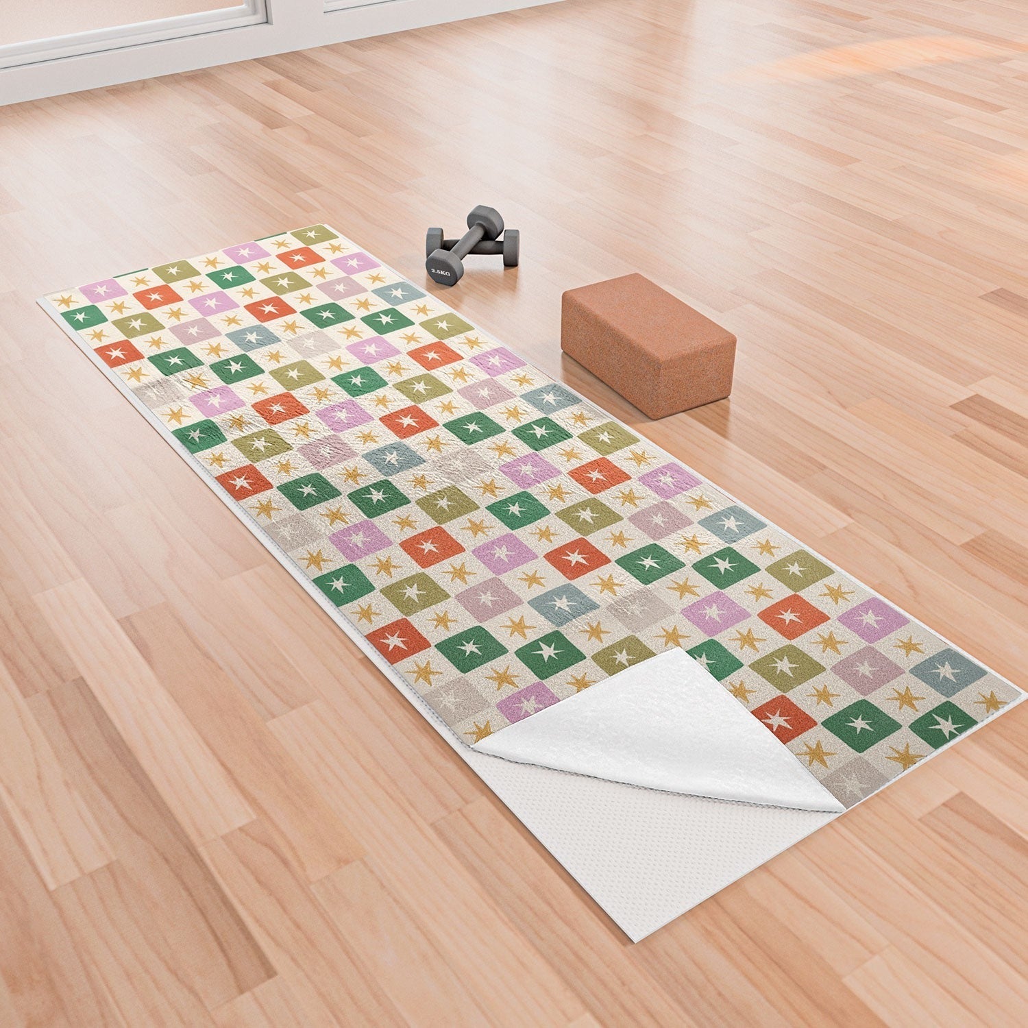 LouBruzzoni Retro Star Block Pattern Yoga Towel
