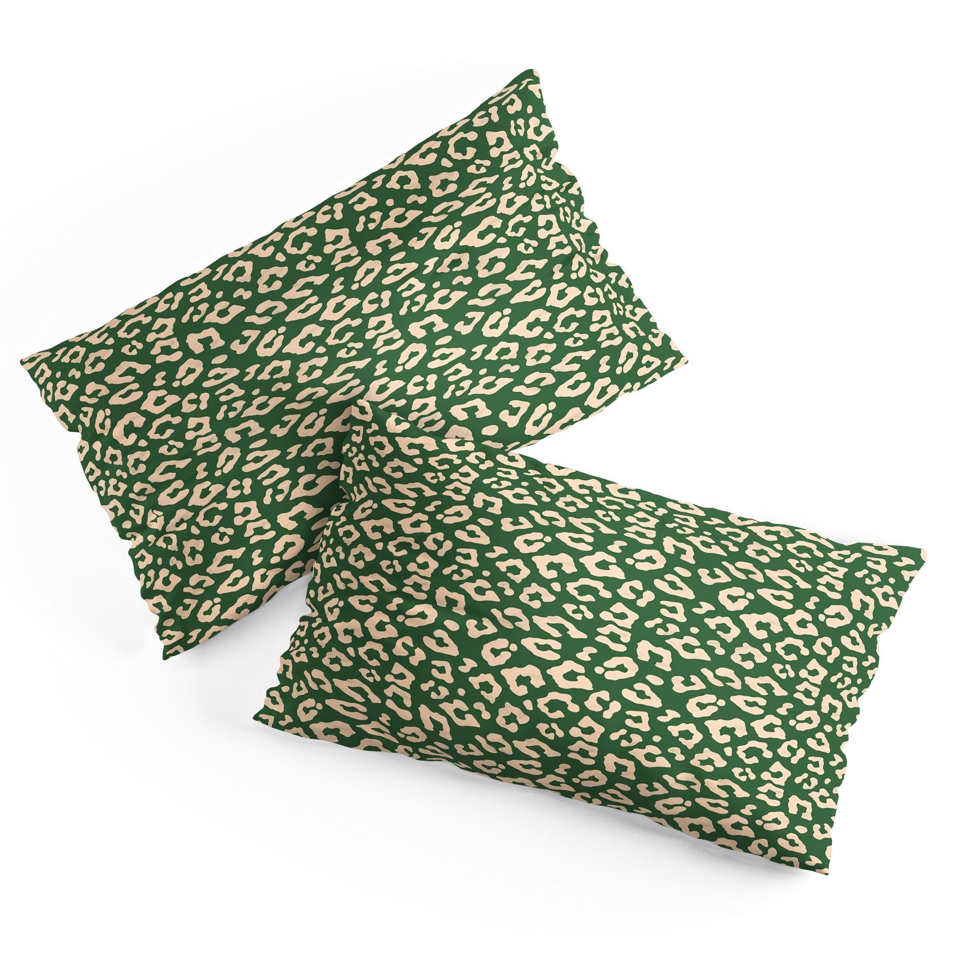 Avenie BR Cheetah Print In Green Pillow Shams