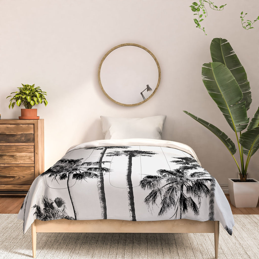 Gal Design Black And White Palms Comforter