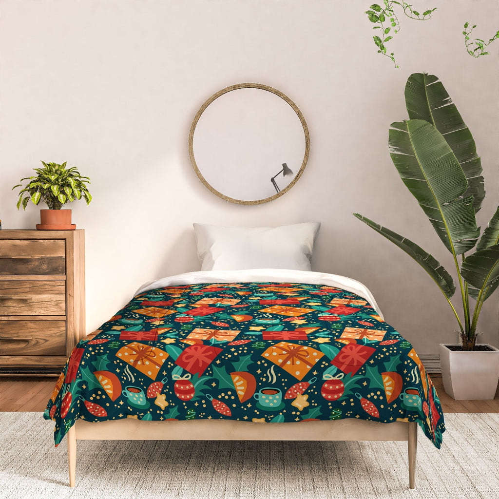Valeria Frustaci Christmas pattern Comforter
