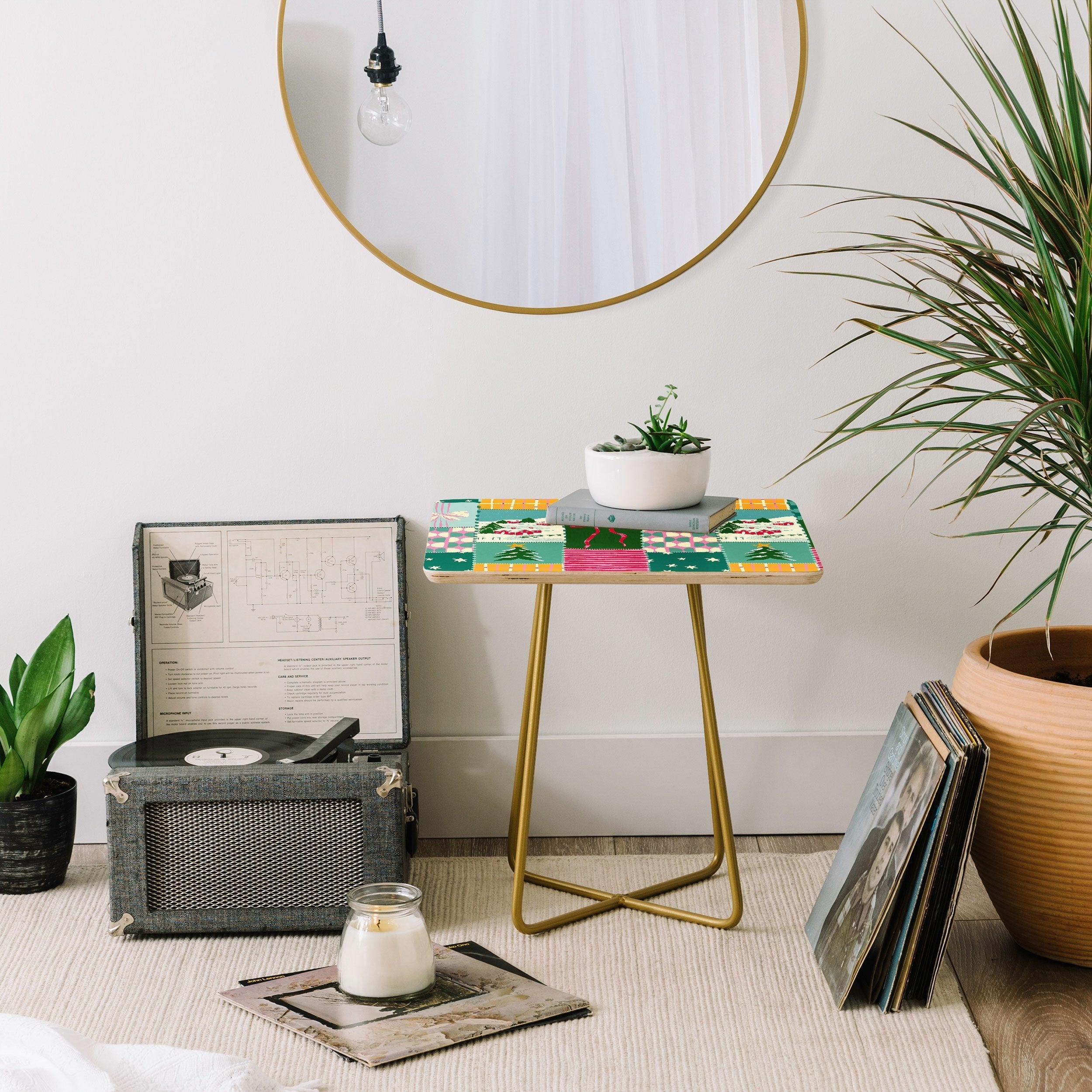 LouBruzzoni Cozy Christmas Patchwork Side Table