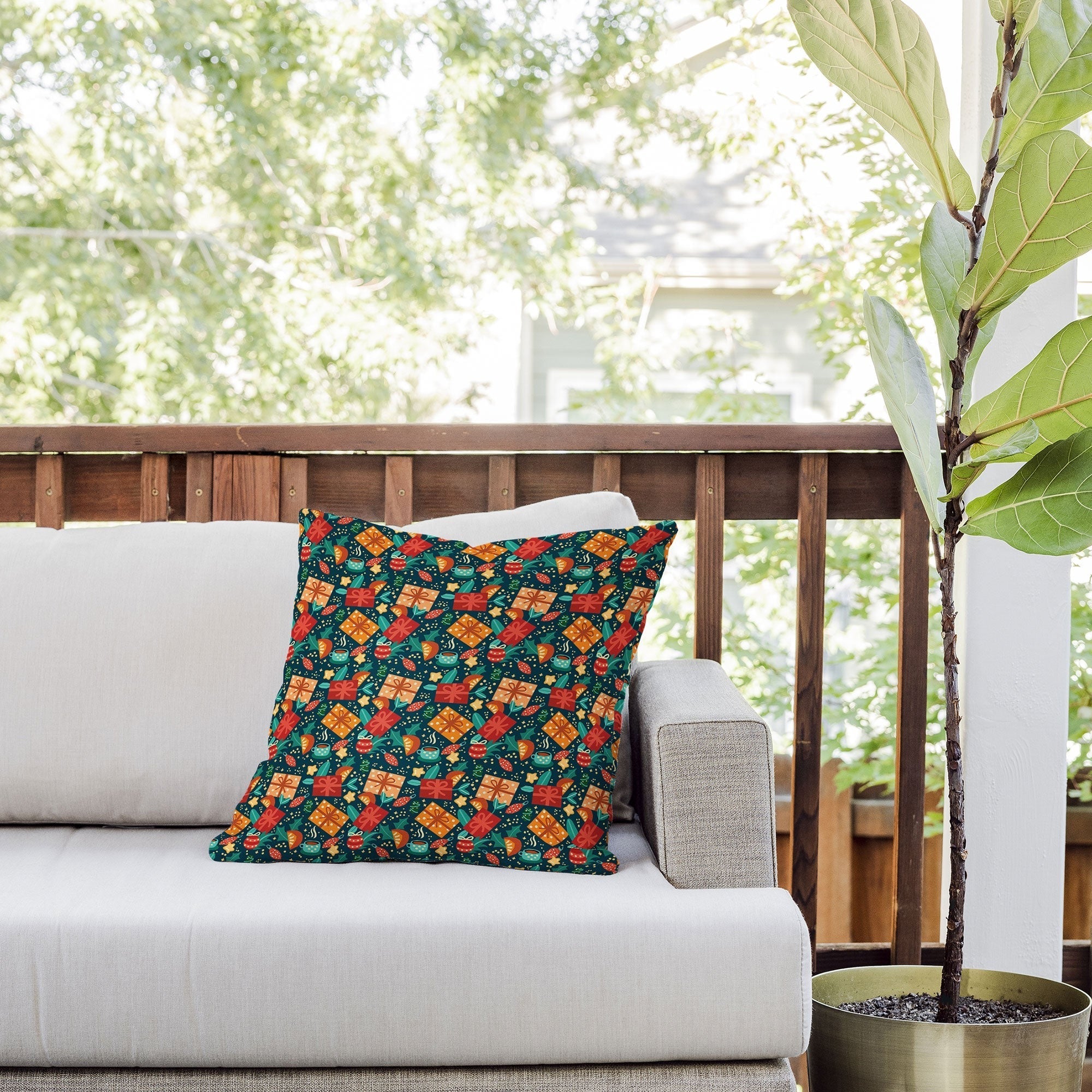 Valeria Frustaci Christmas pattern Outdoor Throw Pillow
