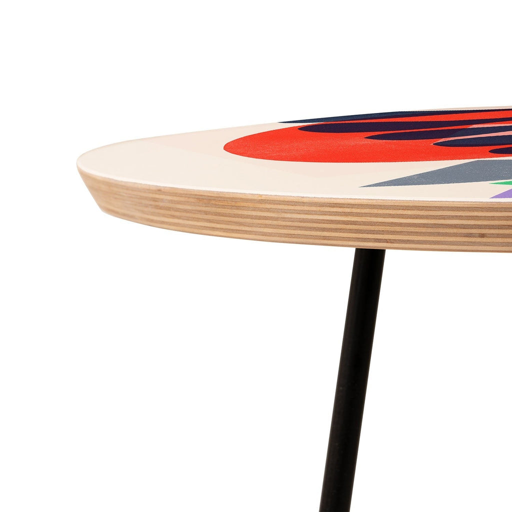 Garima Dhawan growing 1 Round Side Table