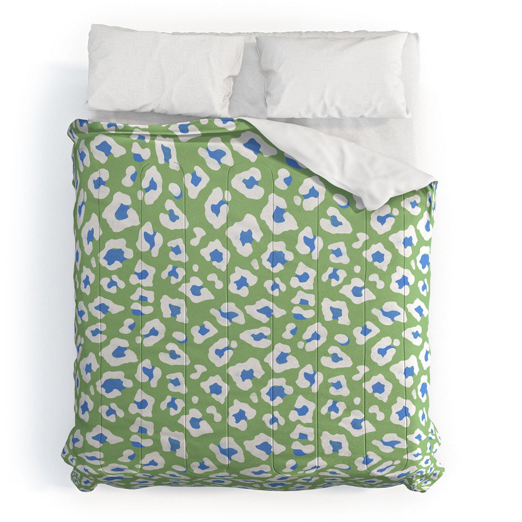 Avenie BR Cheetah Print Comforter