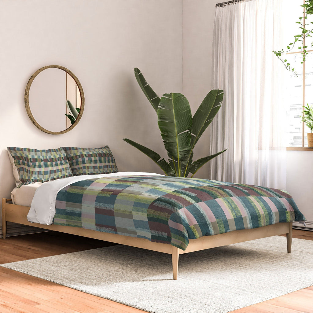 Marta Barragan Camarasa Dynamic Linear Blocks Comforter