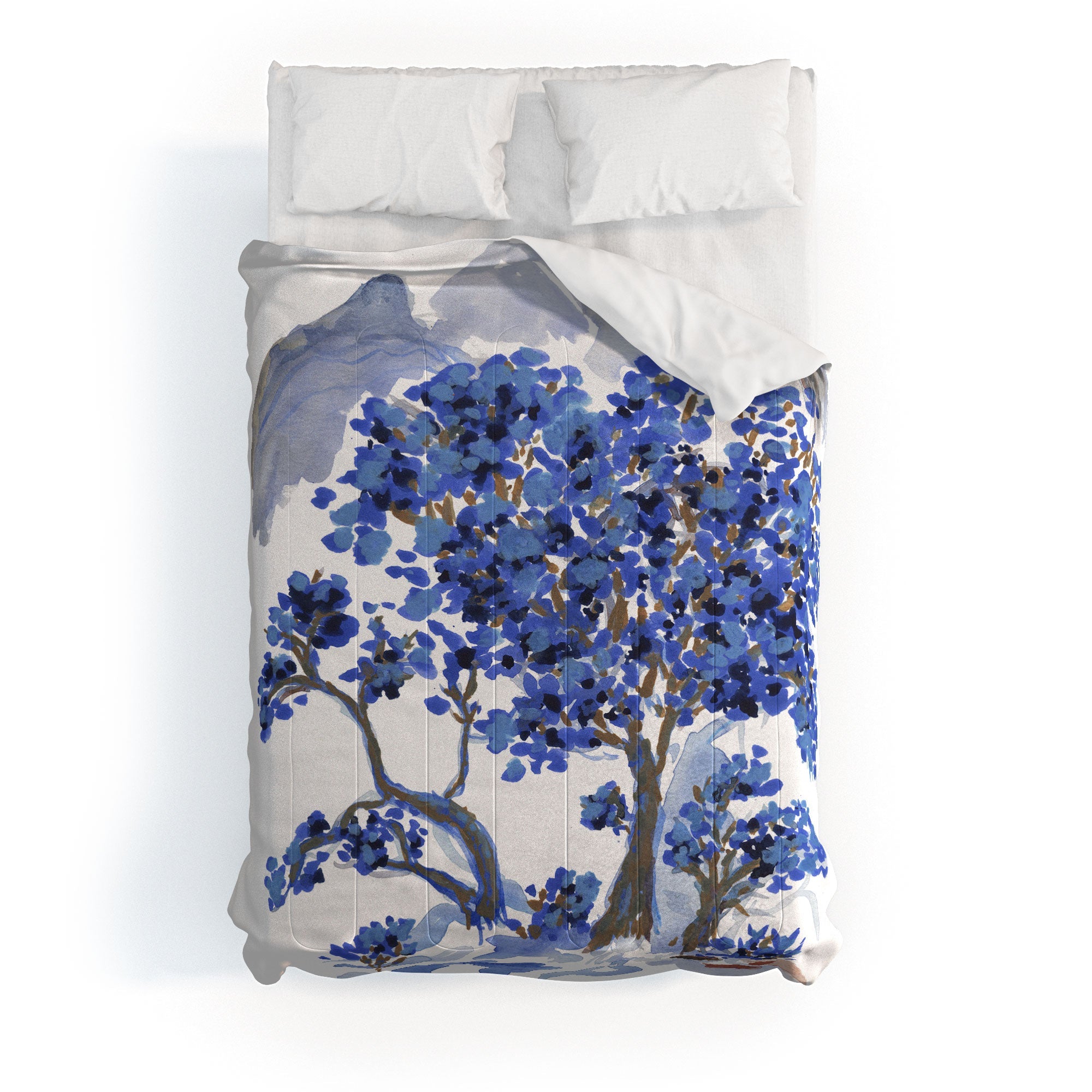 Rachelle Roberts Misty Blue Mountain Comforter