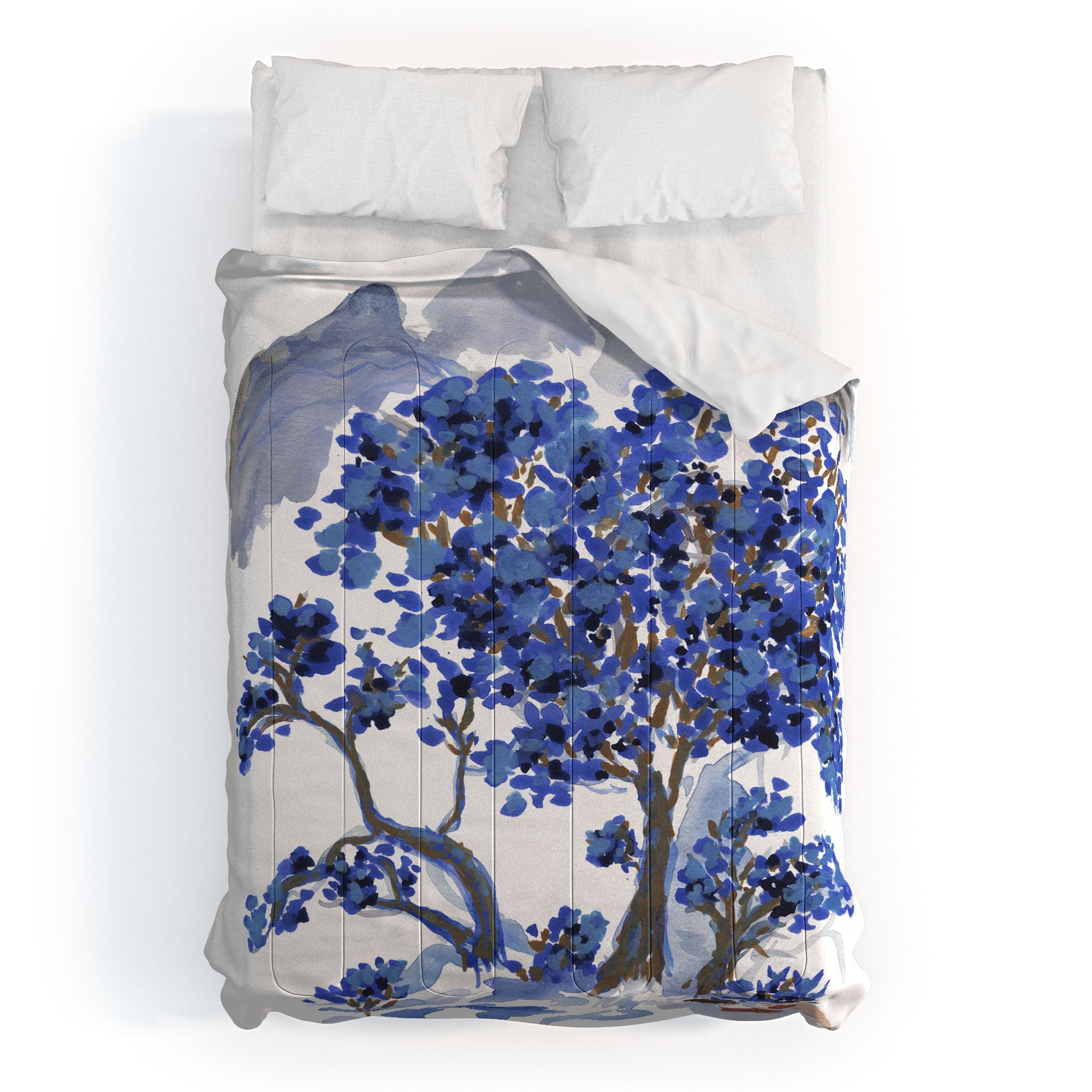 Rachelle Roberts Misty Blue Mountain Comforter