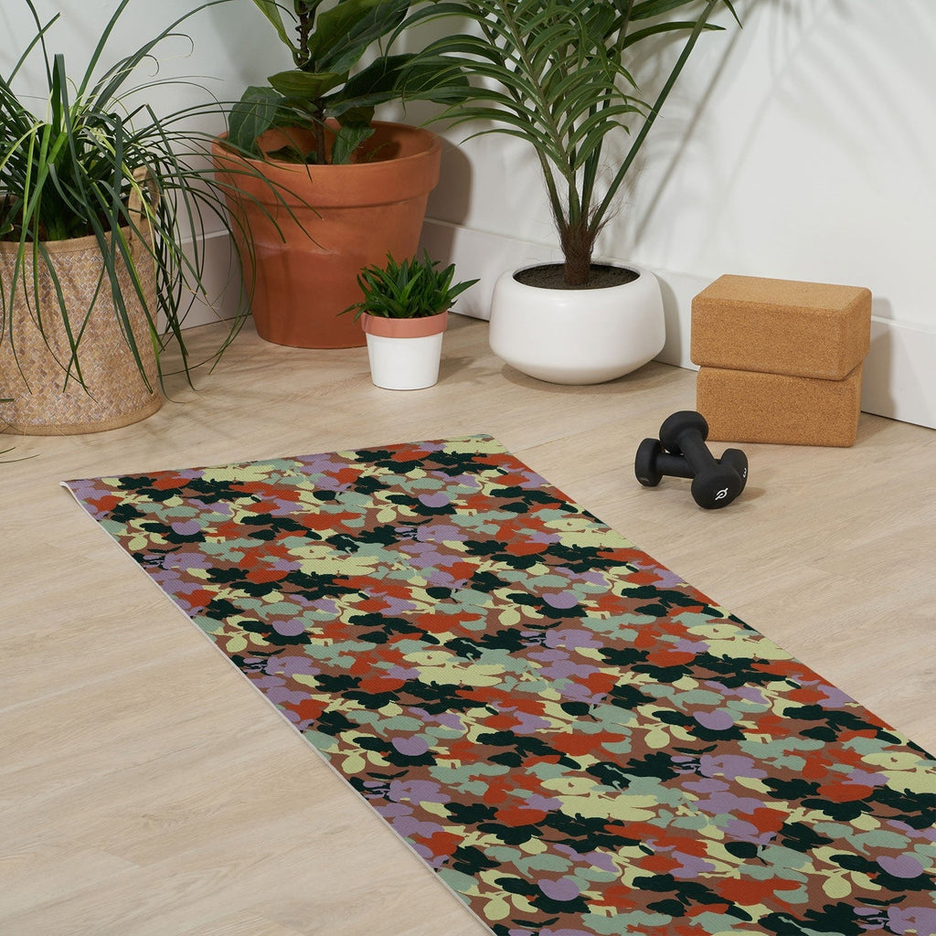 Marta Barragan Camarasa Retro Bloom Medley Yoga Mat