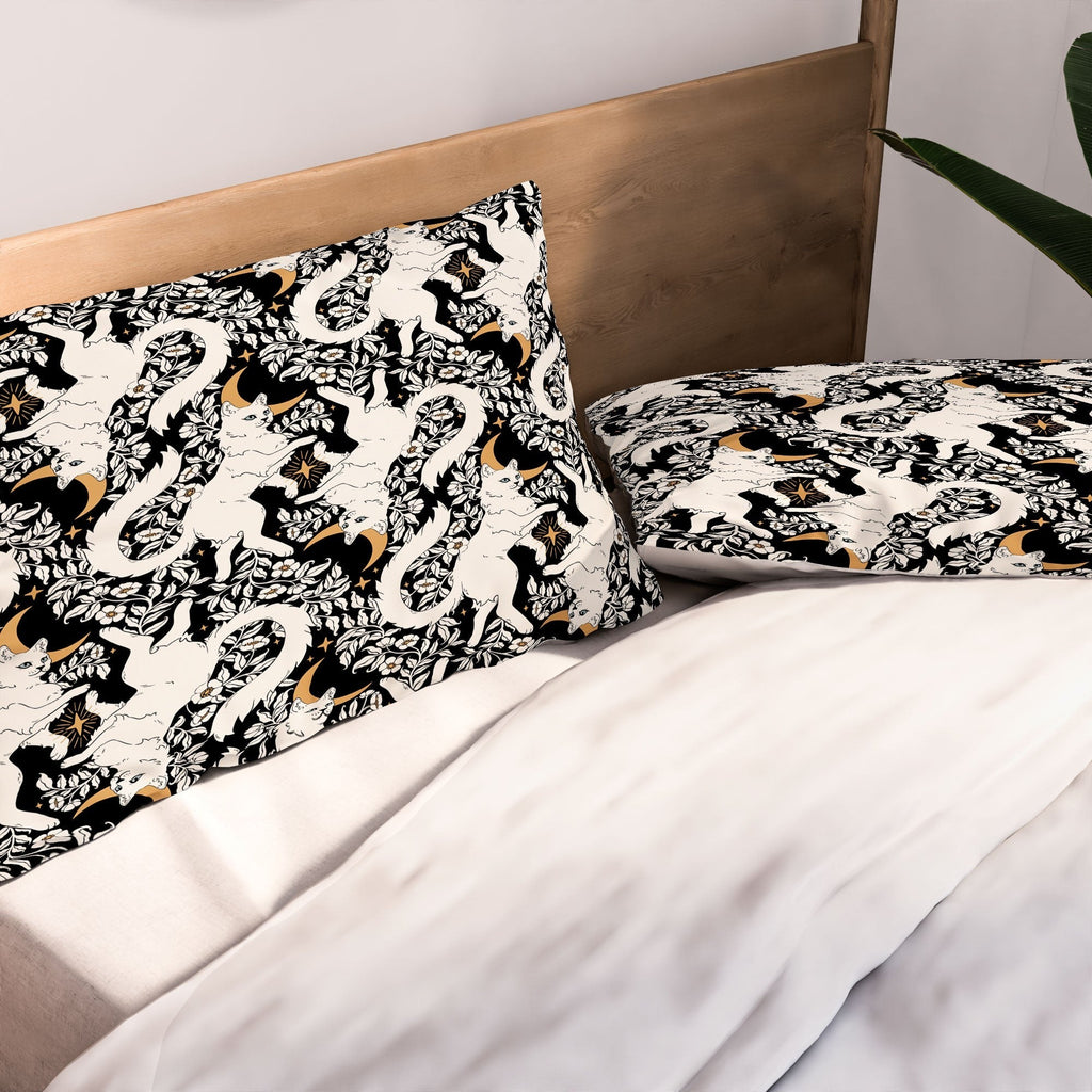 Avenie Celestial Cats Gold Pillow Shams