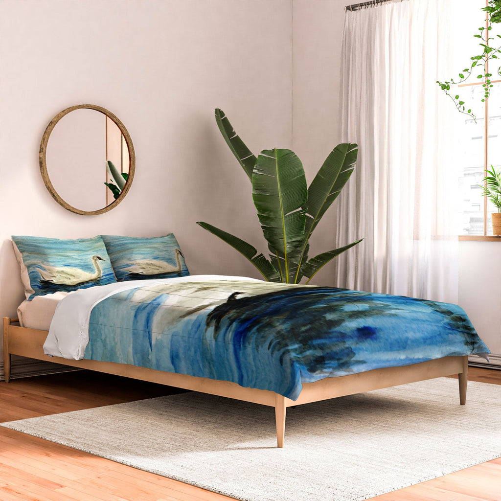 Seleneli_art swan I Comforter