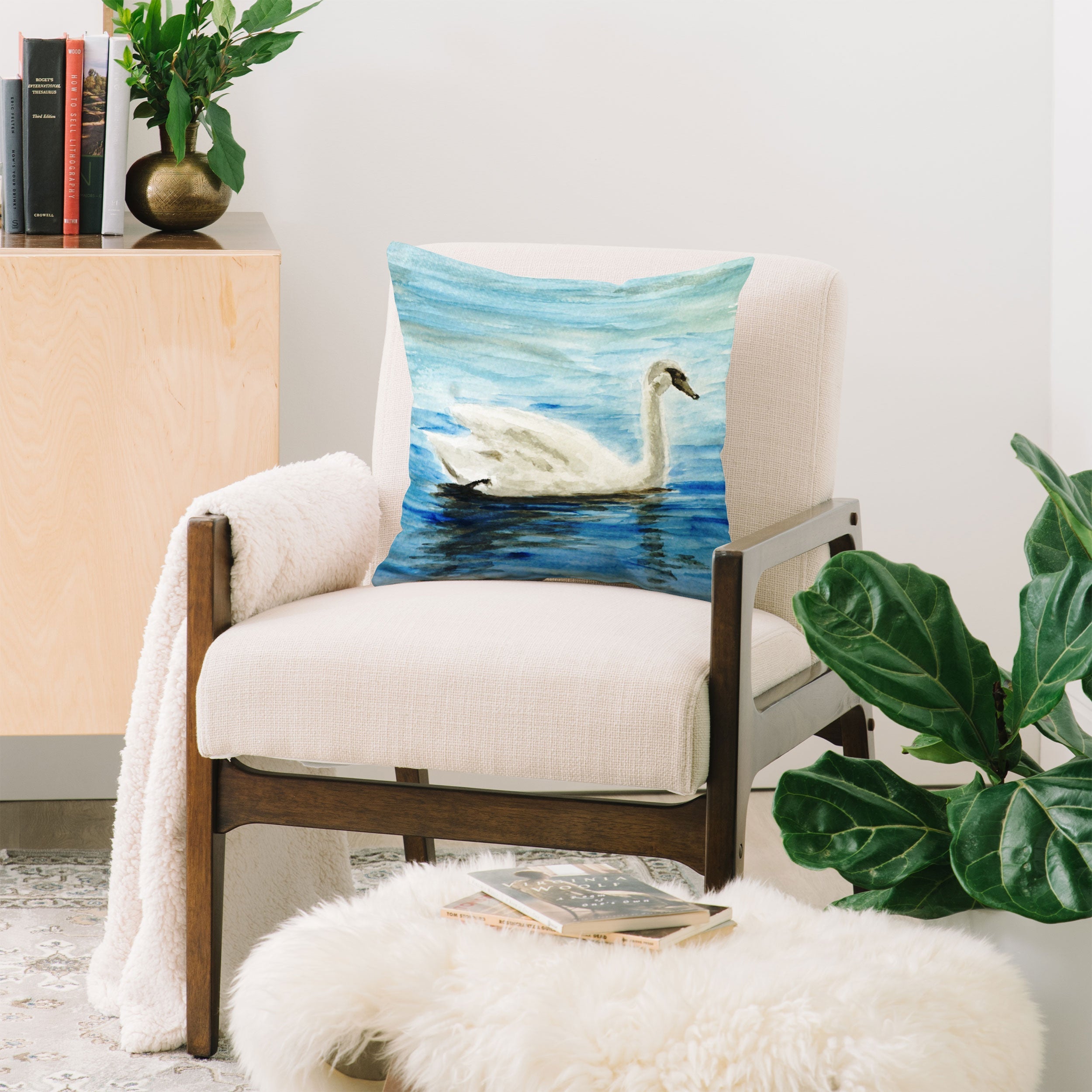Seleneli_art swan I Throw Pillow