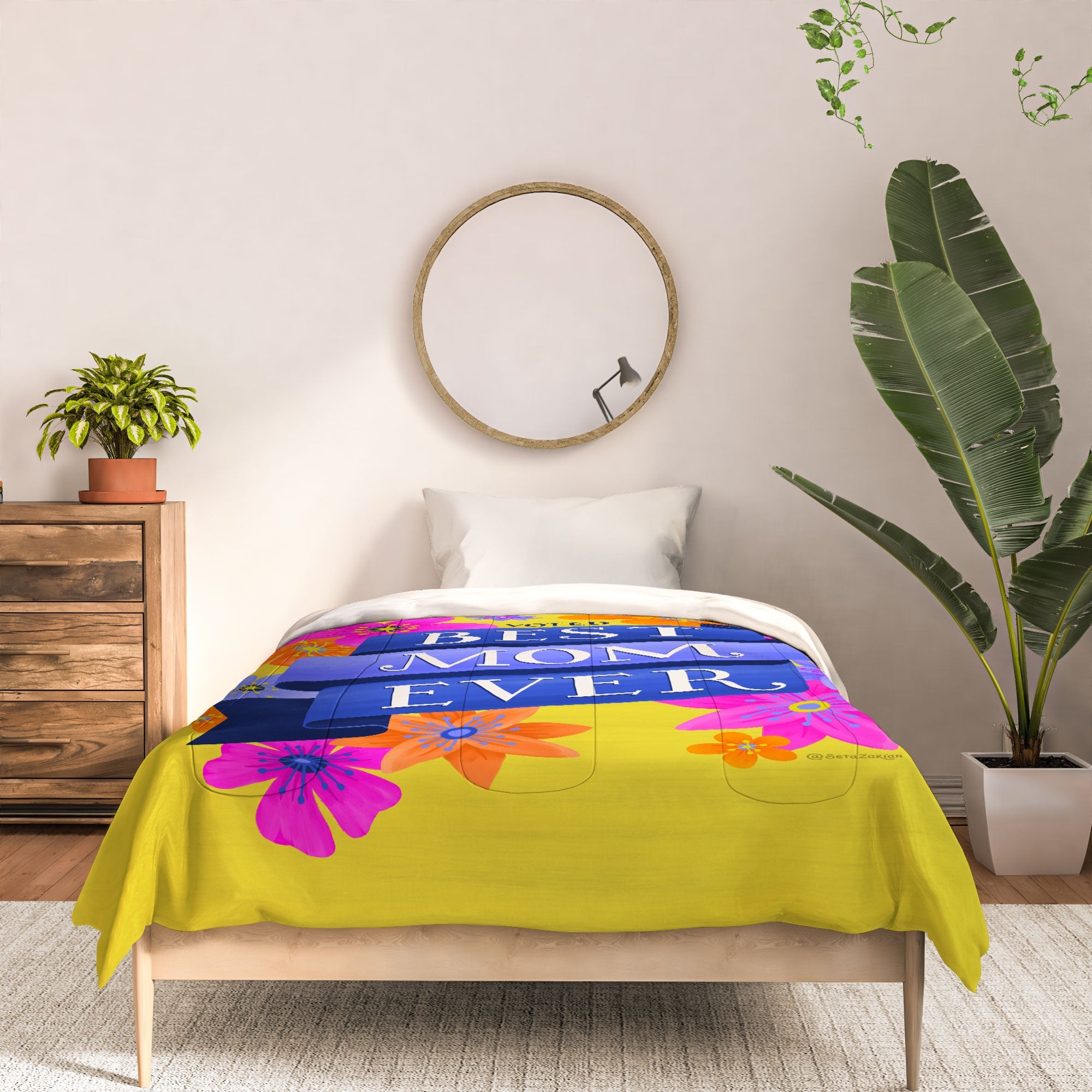 Seta Zakian Best Mom Ever Comforter