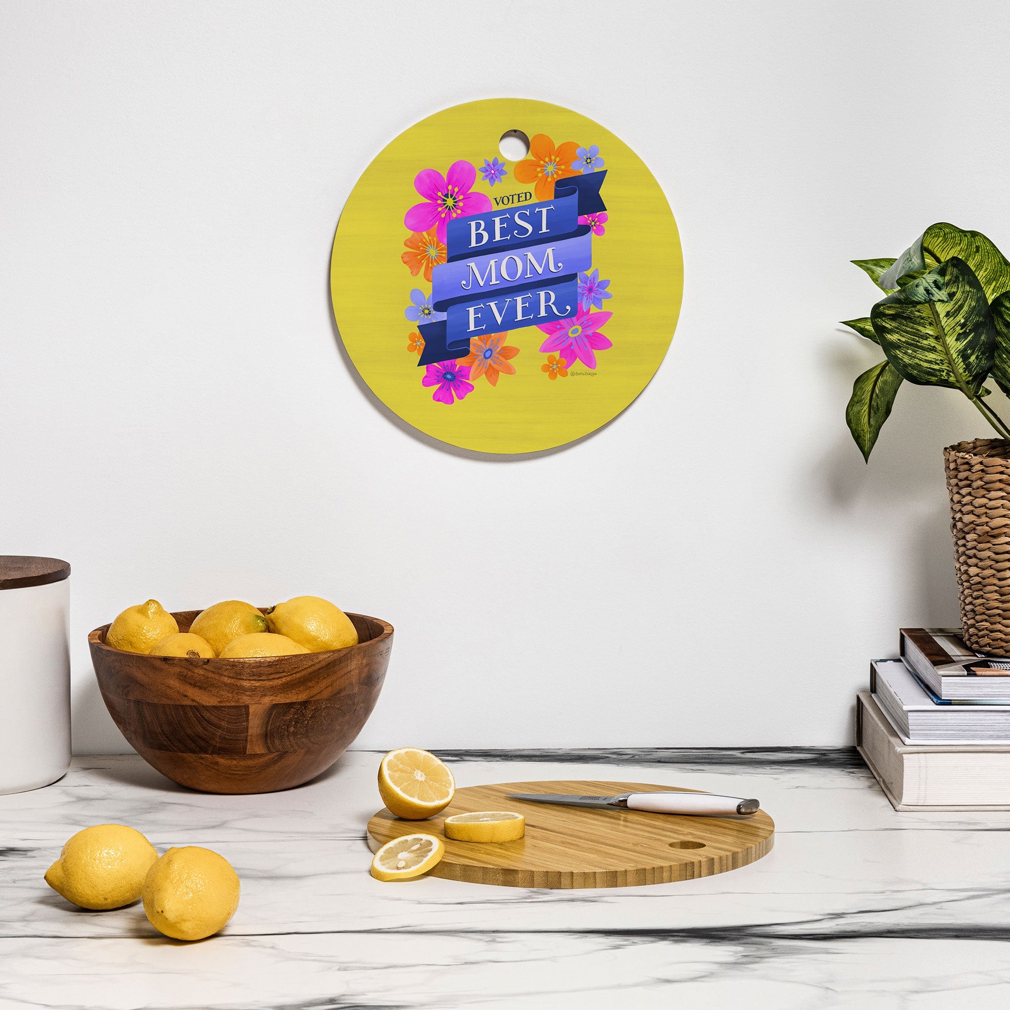 Seta Zakian Best Mom Ever Cutting Board Round