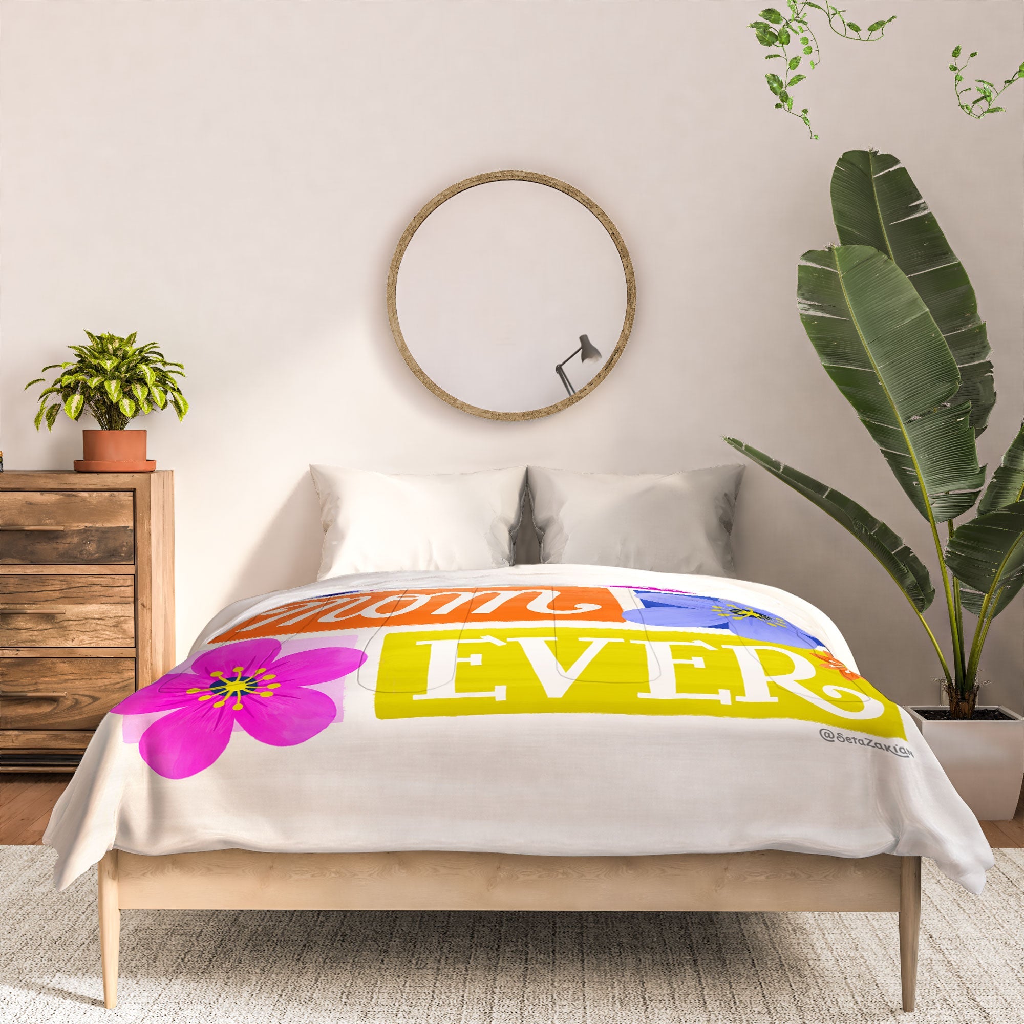 Seta Zakian Coolest Mom Ever Comforter