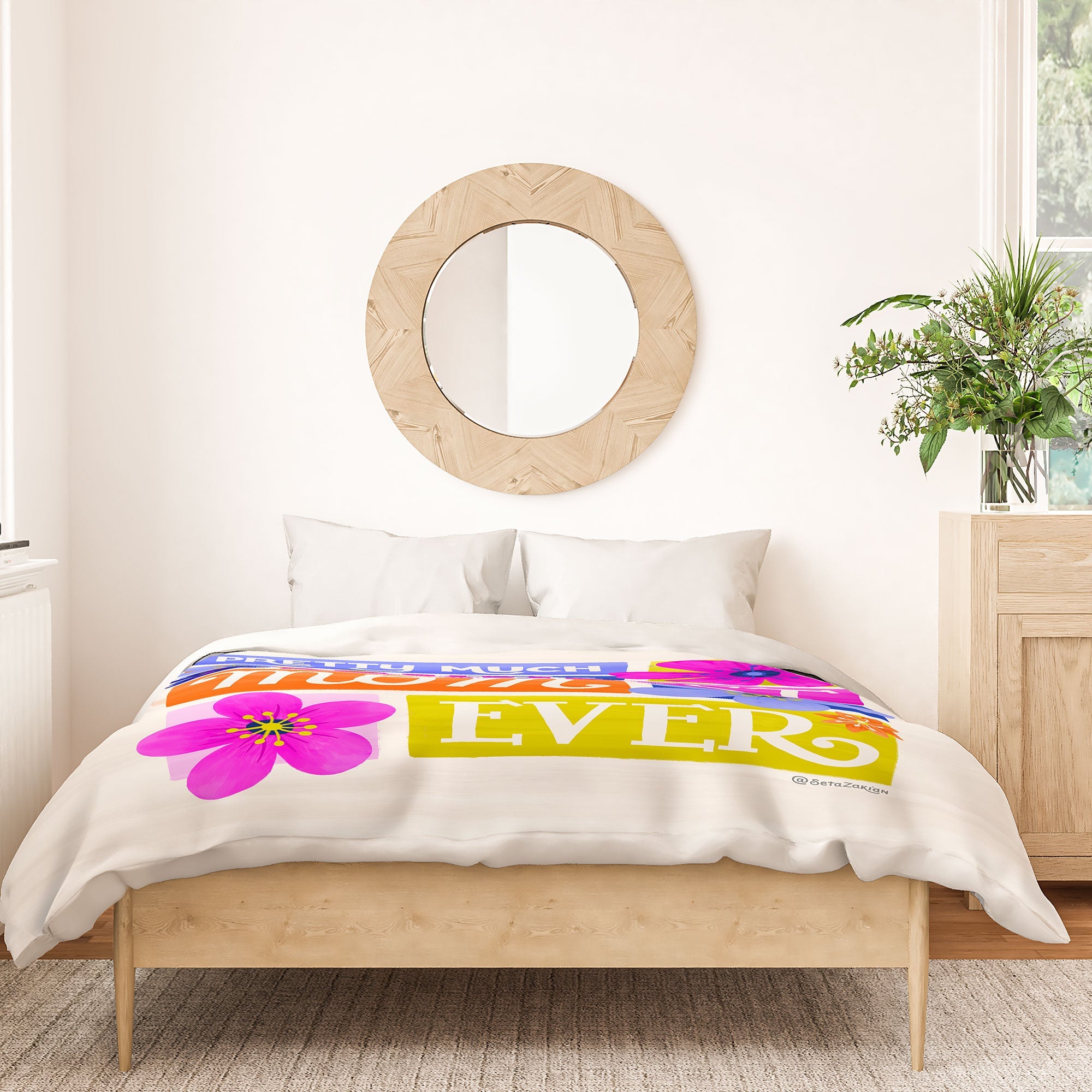 Seta Zakian Coolest Mom Ever Duvet Cover
