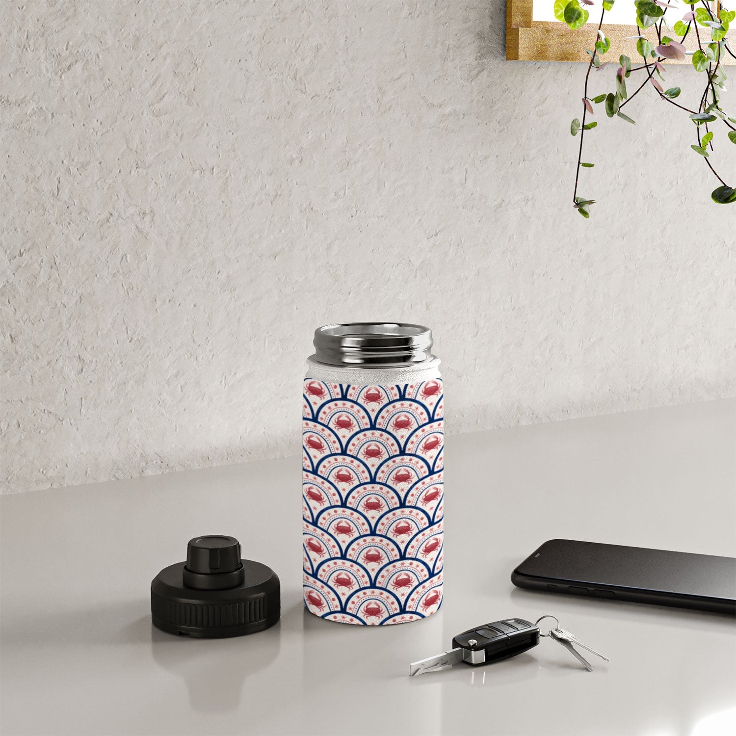 Seta Zakian Crab Scallop pattern Water Bottle