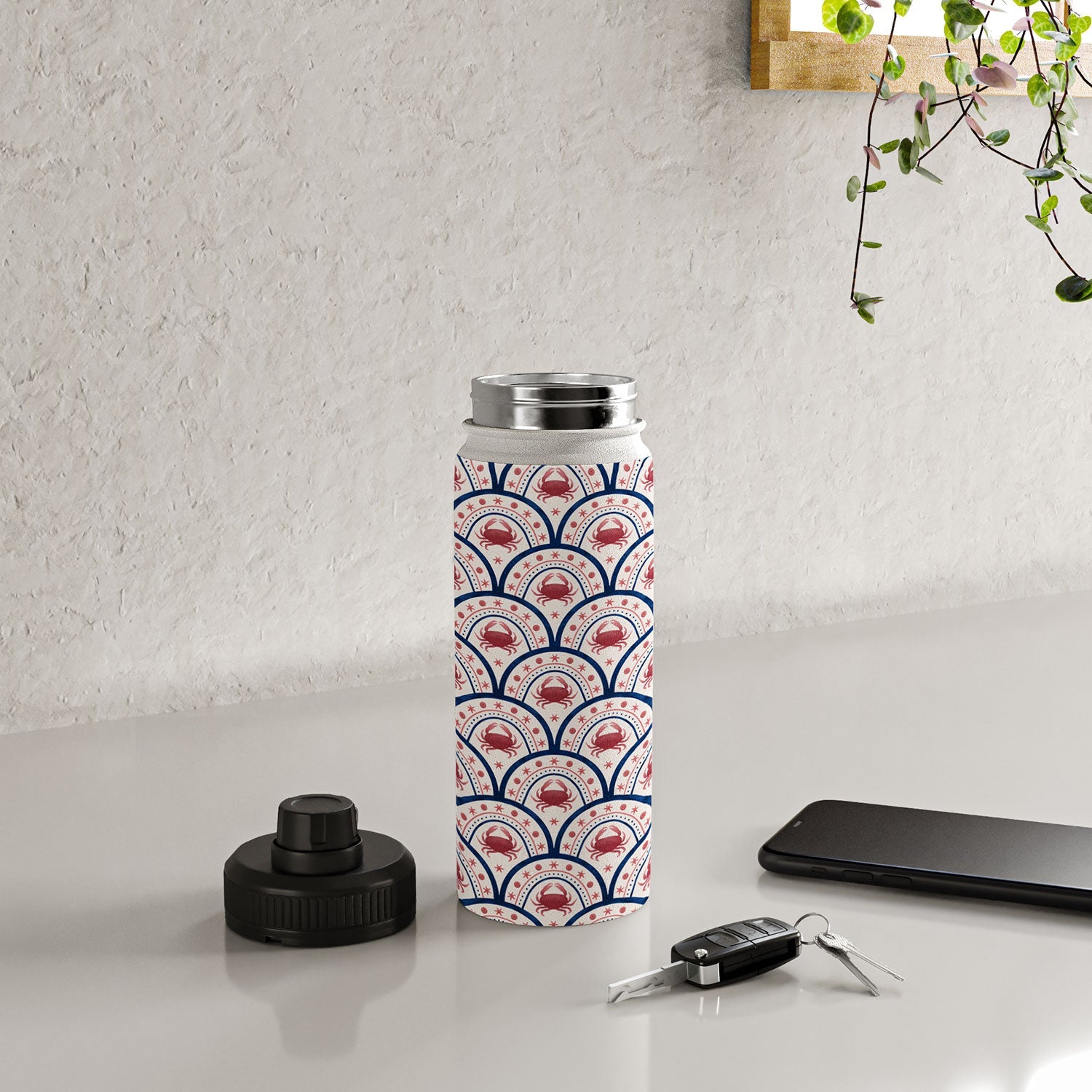 Seta Zakian Crab Scallop pattern Water Bottle