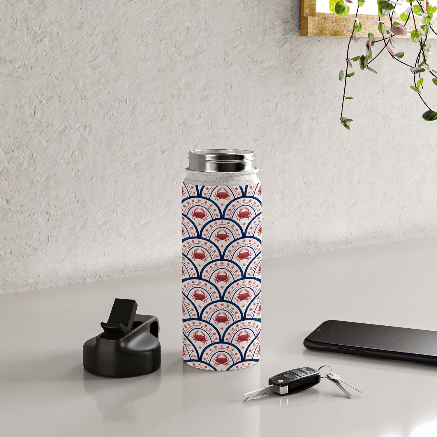 Seta Zakian Crab Scallop pattern Water Bottle